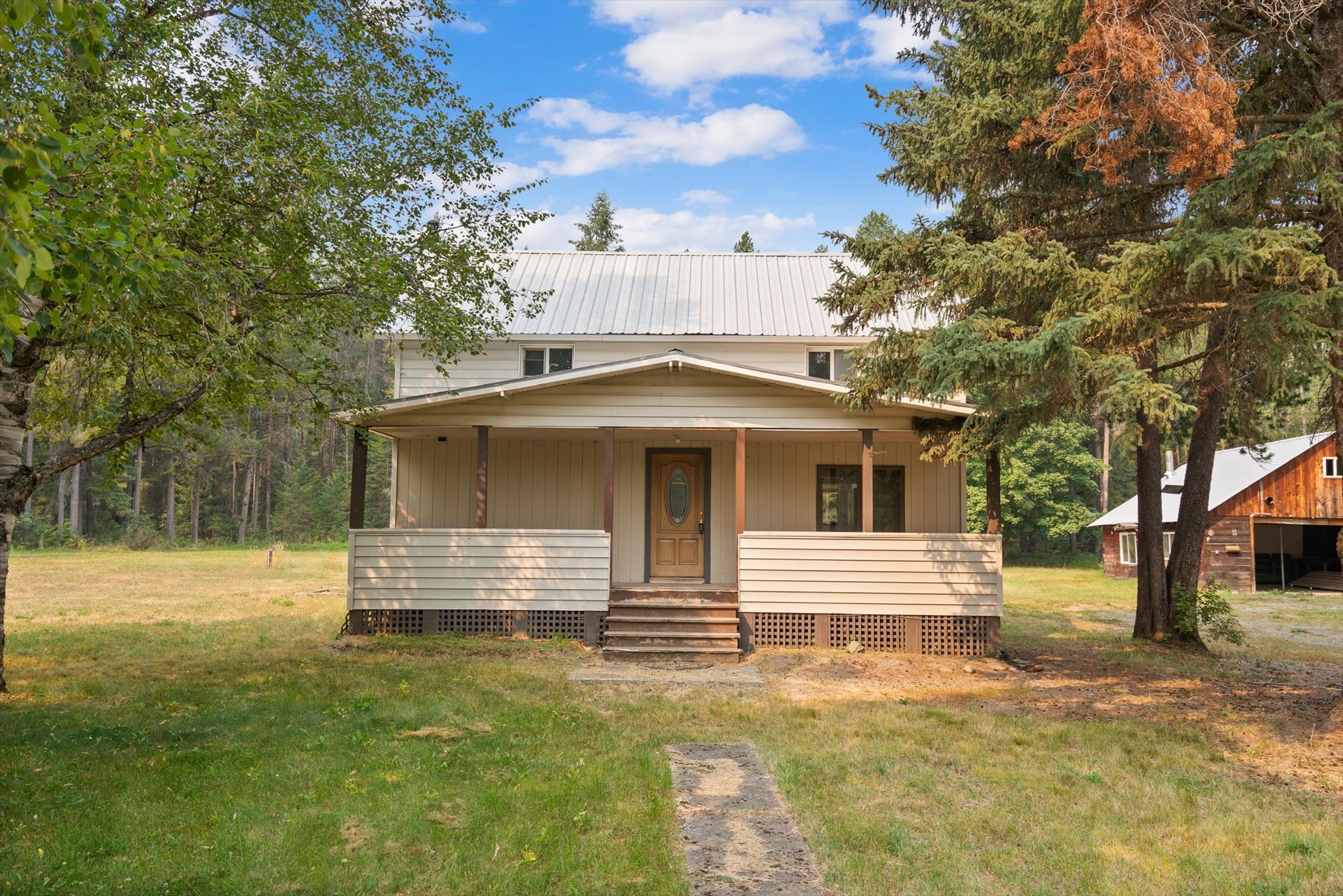 9590 US Hwy 2 E
