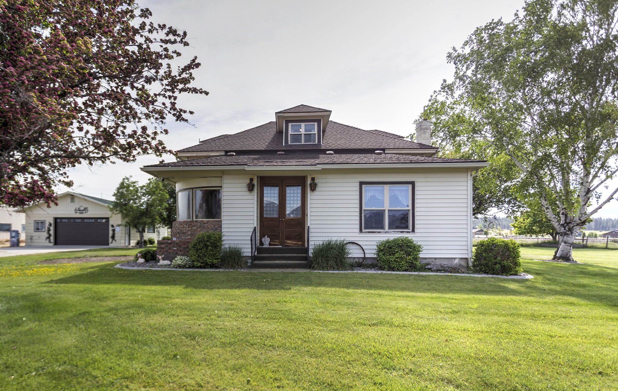 3552 Eastside Hwy