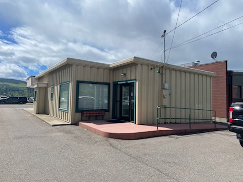 1004 South Avenue W
