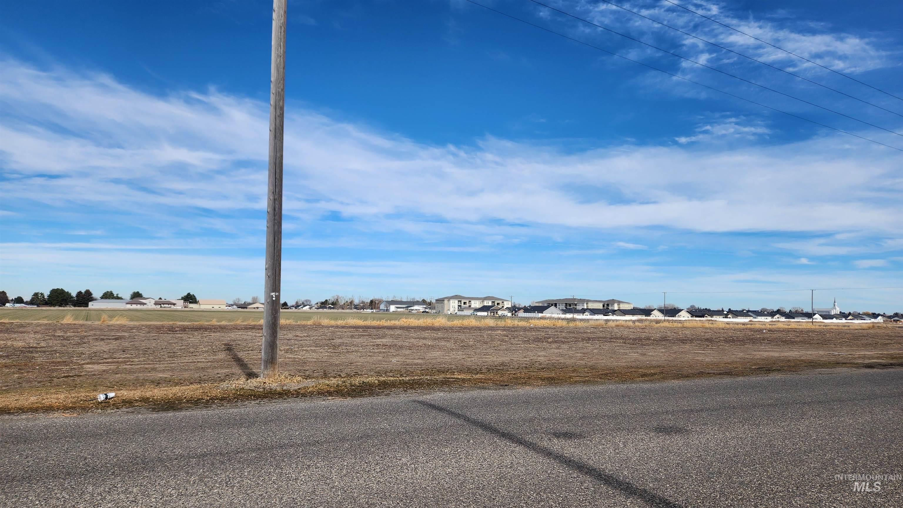 450 E 27th, Burley ID 83318