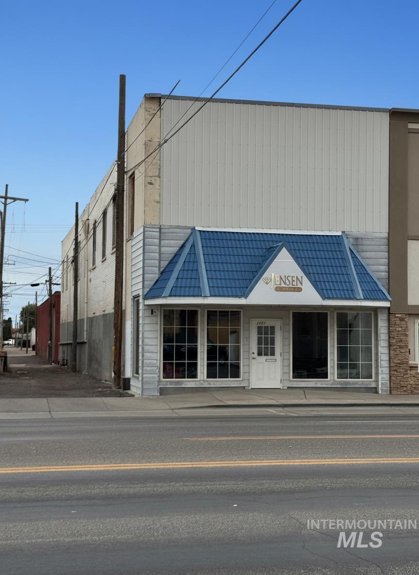 1221 Overland Avenue, Burley ID 83318