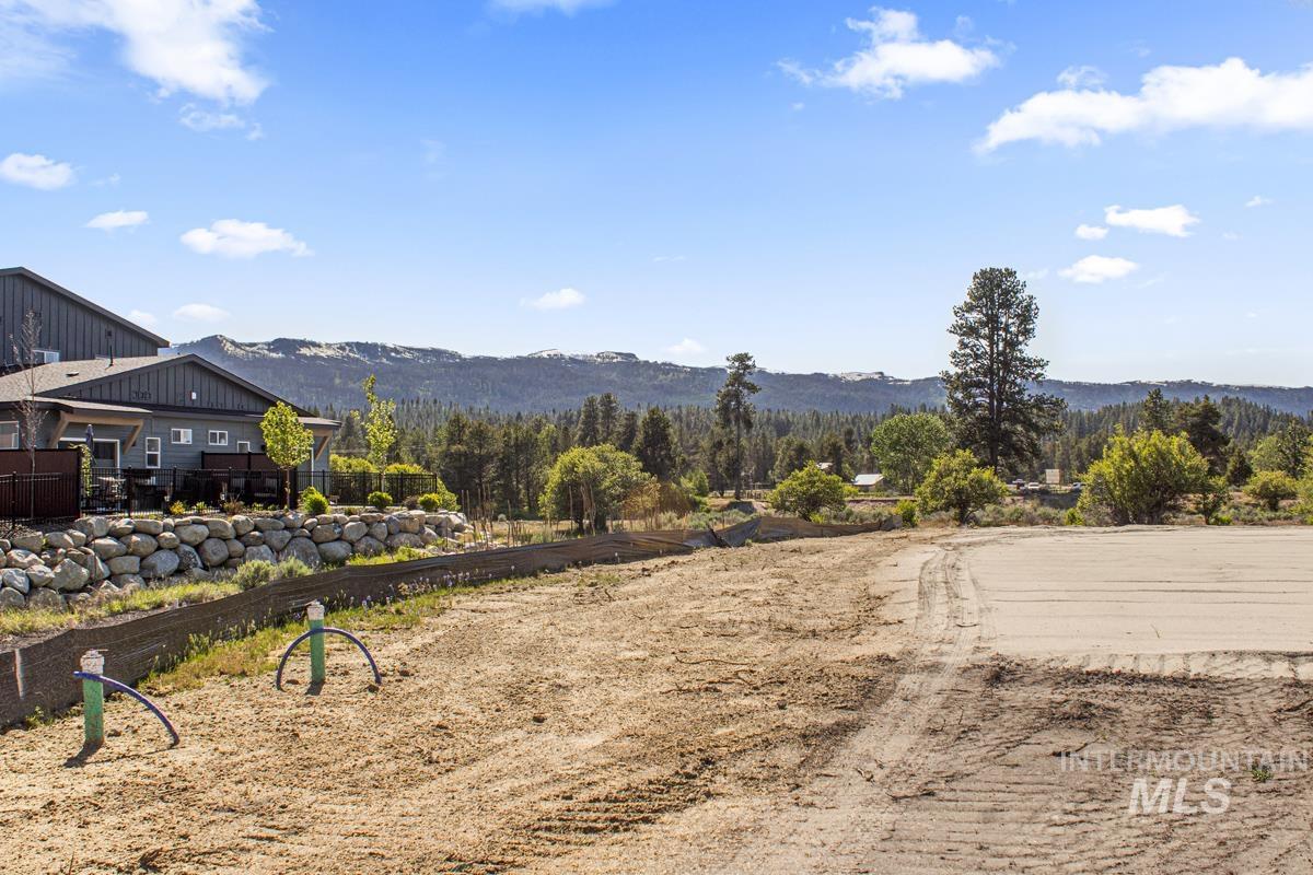 L4 B1 Lazy River Street, Cascade ID 83611