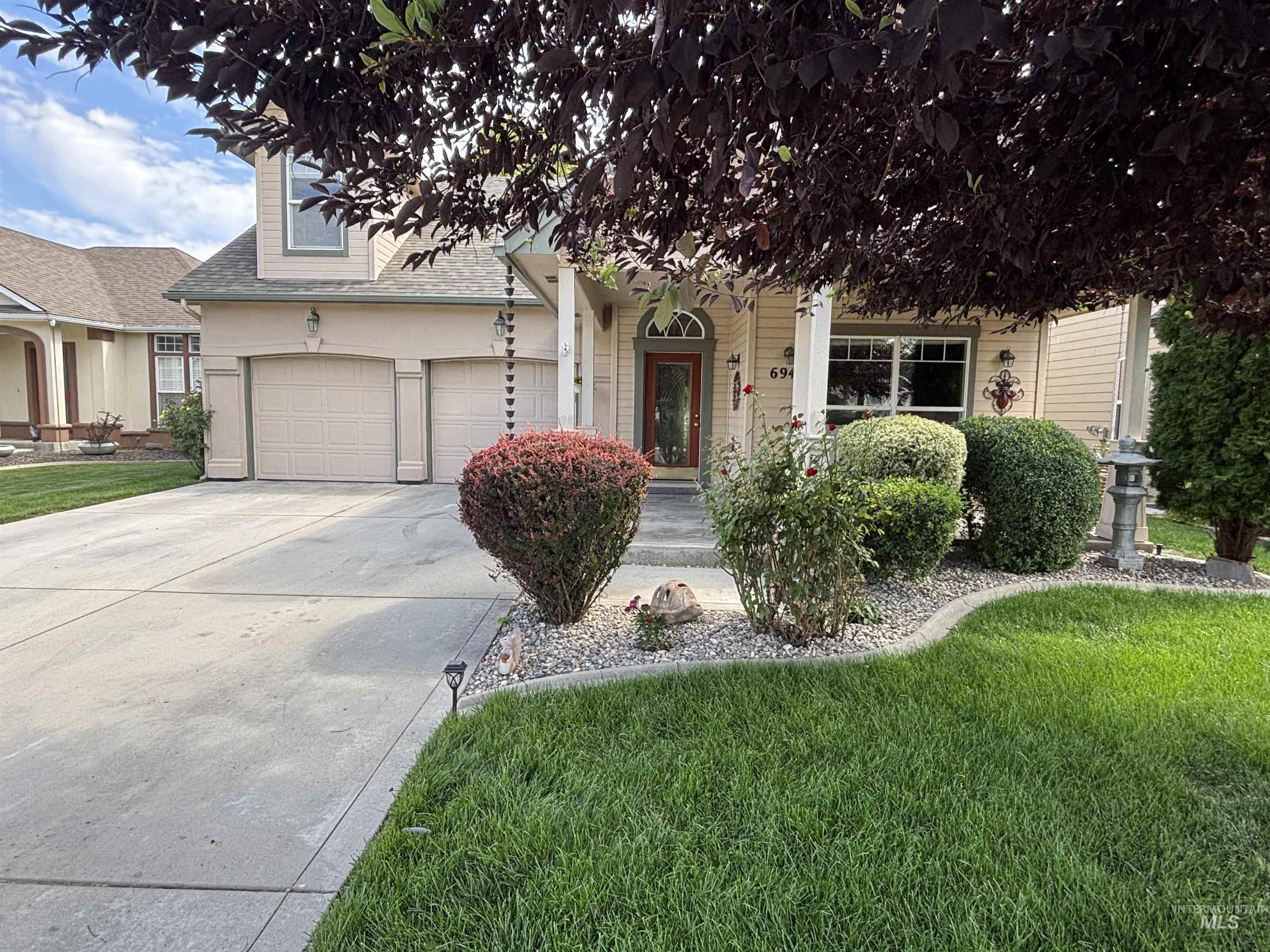 6945 E Greens Dr, Nampa ID 83687