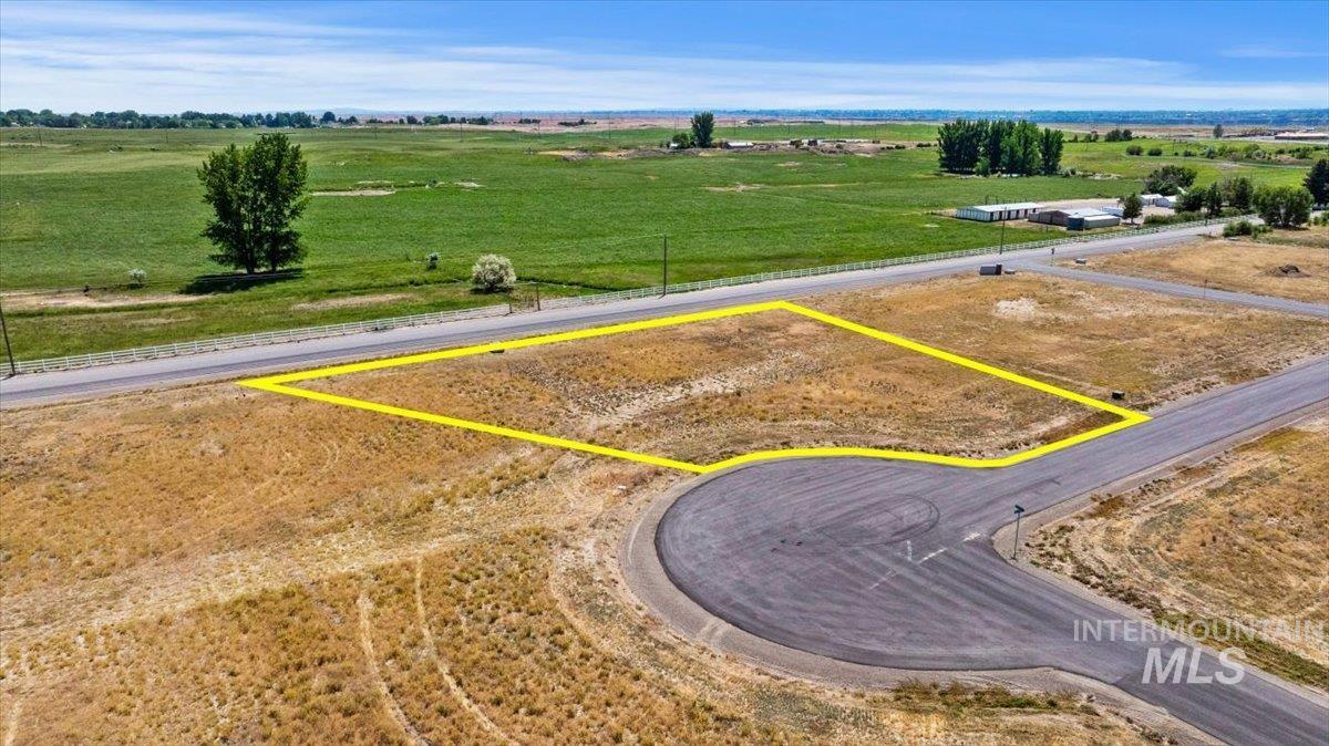 563 S 95 E, Jerome ID 83338