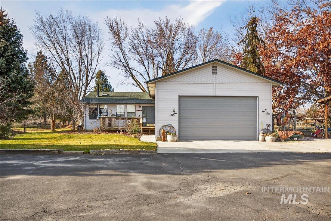 1015 S Main Street, Star ID 83669