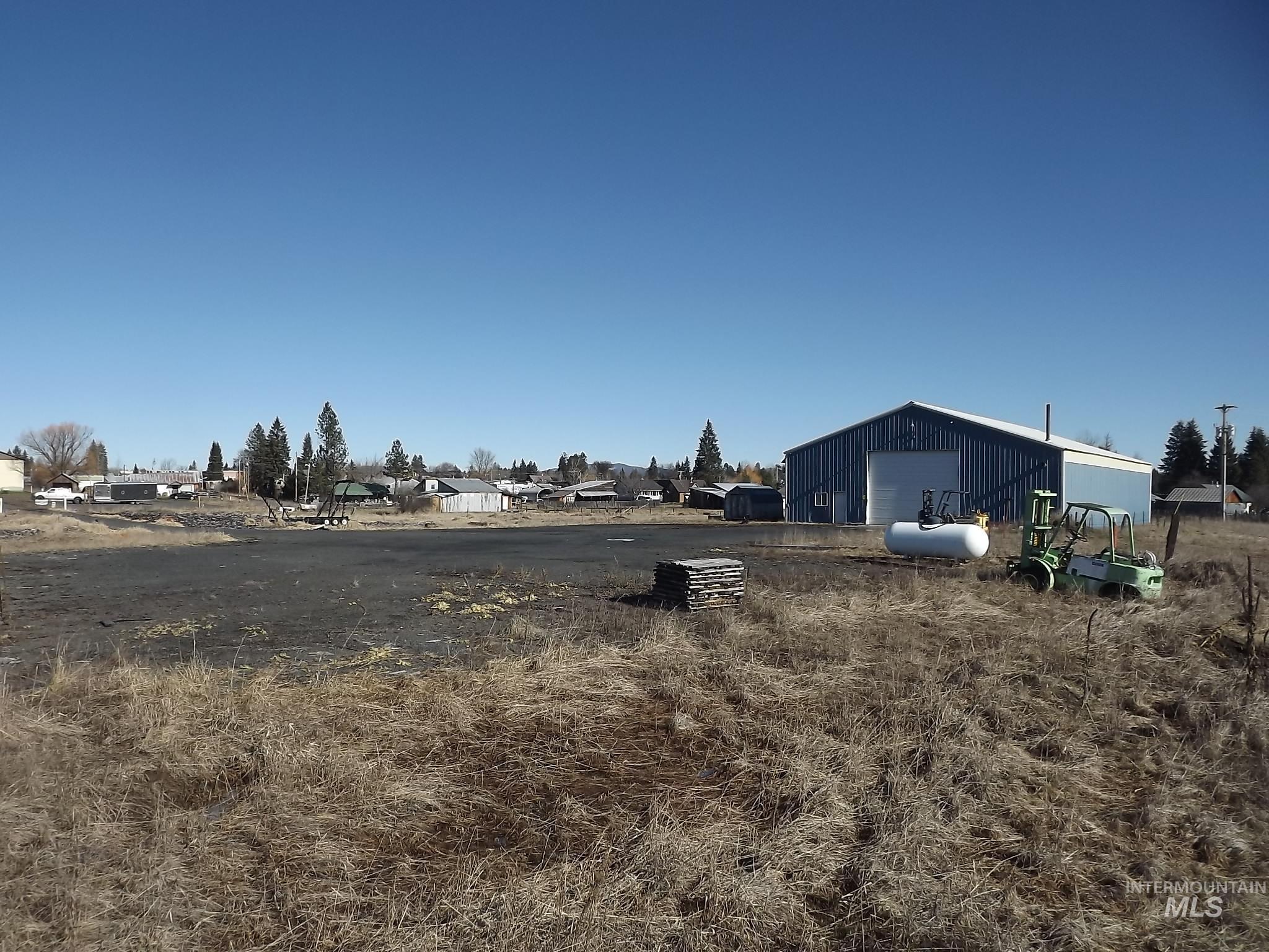 414 Wood Street, Weippe ID 83553