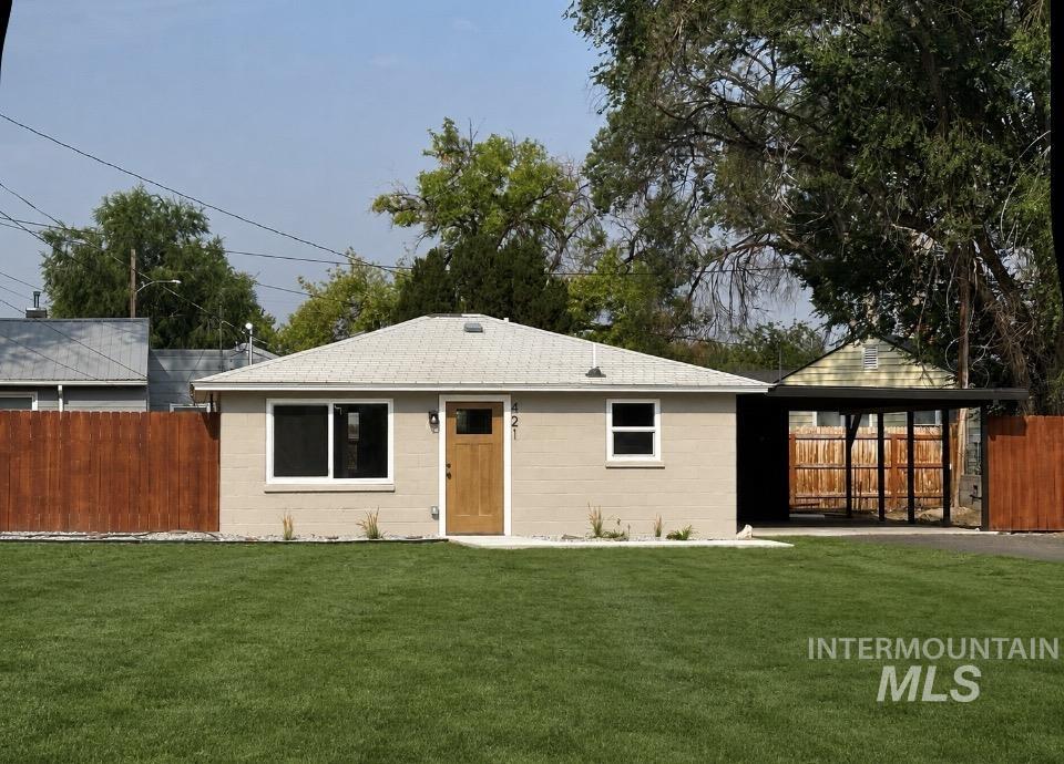 421 Elm St N, Twin Falls ID 83301