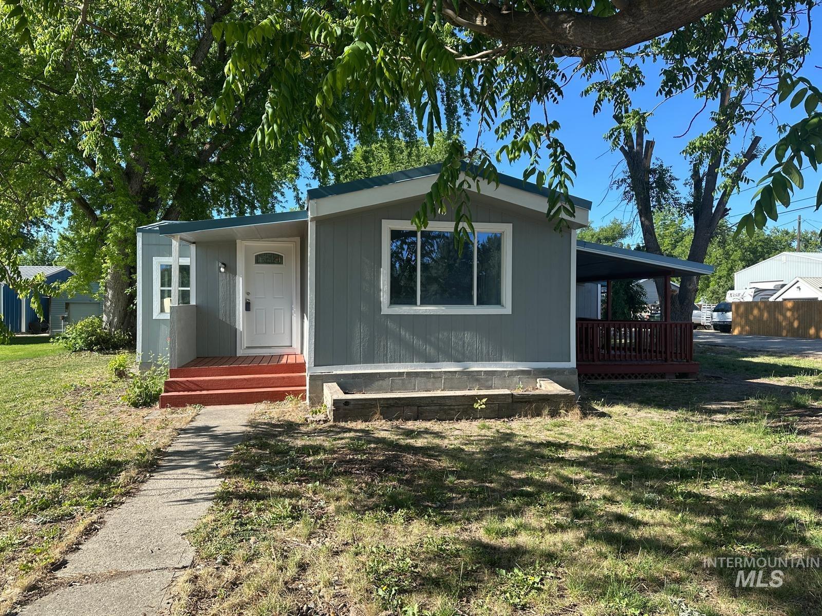 307 W Canal St, New Plymouth ID 83655