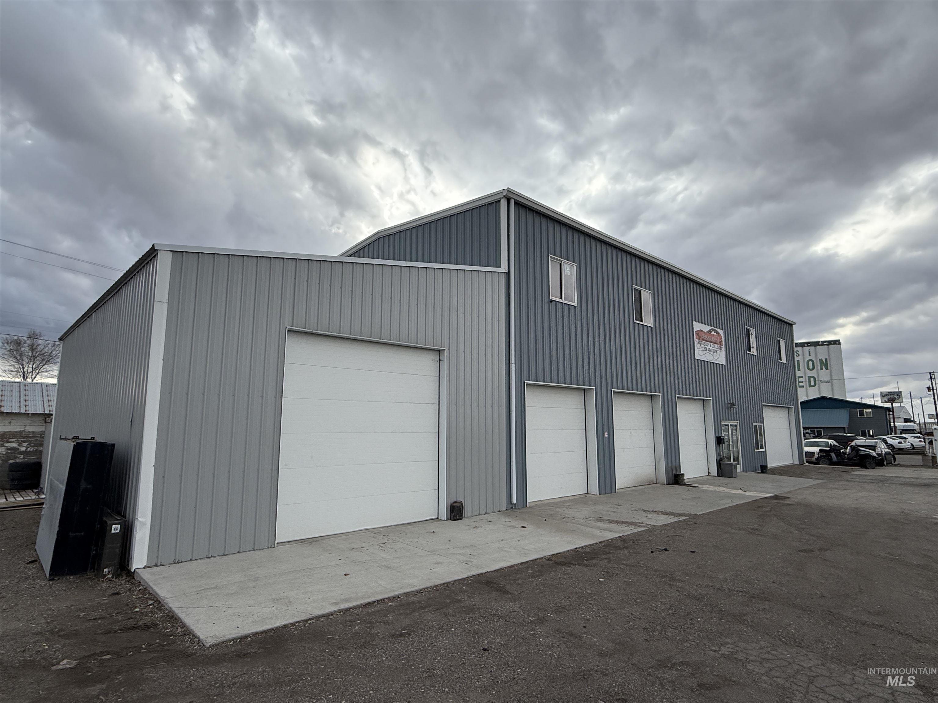 727 W Main Street, Burley ID 83318