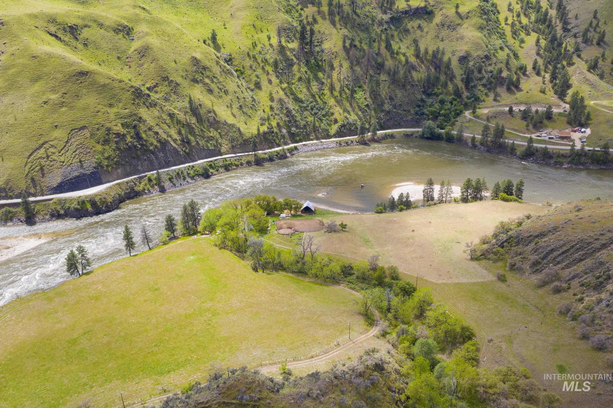 1175 Big Salmon River Rd, Riggins ID 83549
