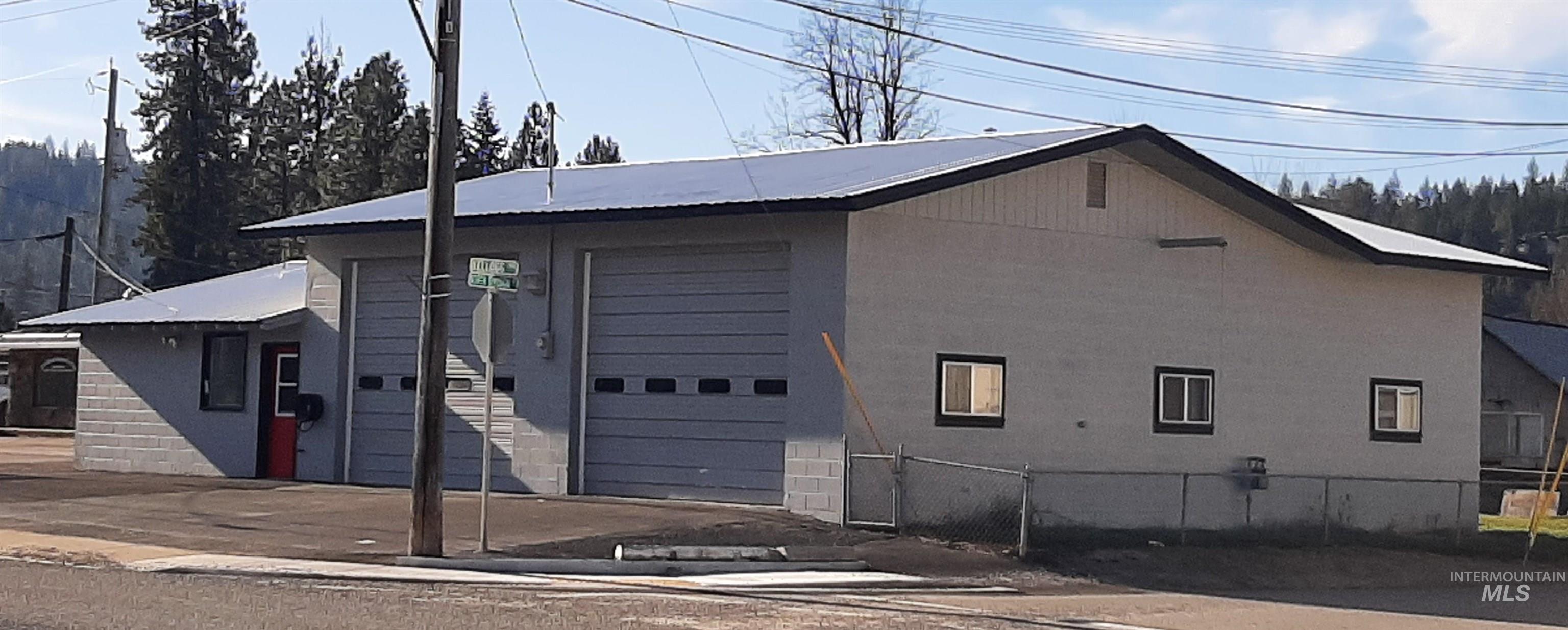 10 N Division, Pinehurst ID 83850