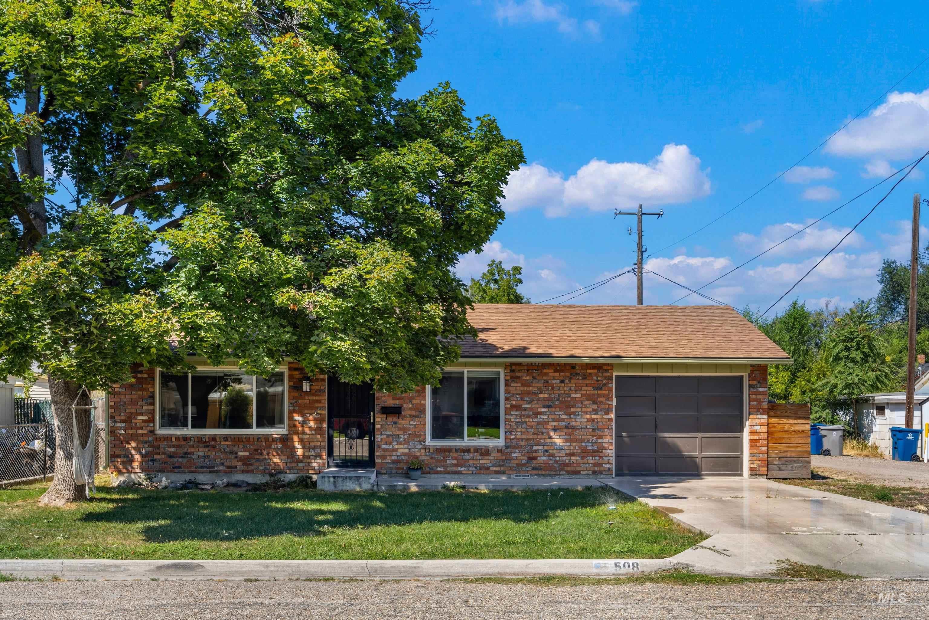 508 E. Washington Ave., Nampa ID 83686