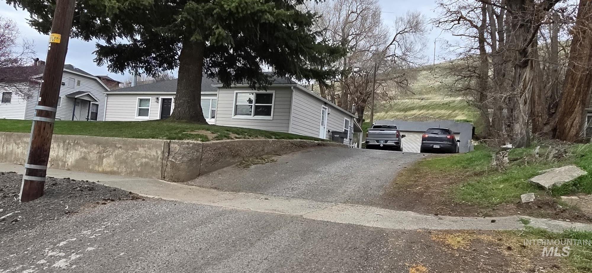 1269 Main Street, Pomeroy WA 99347