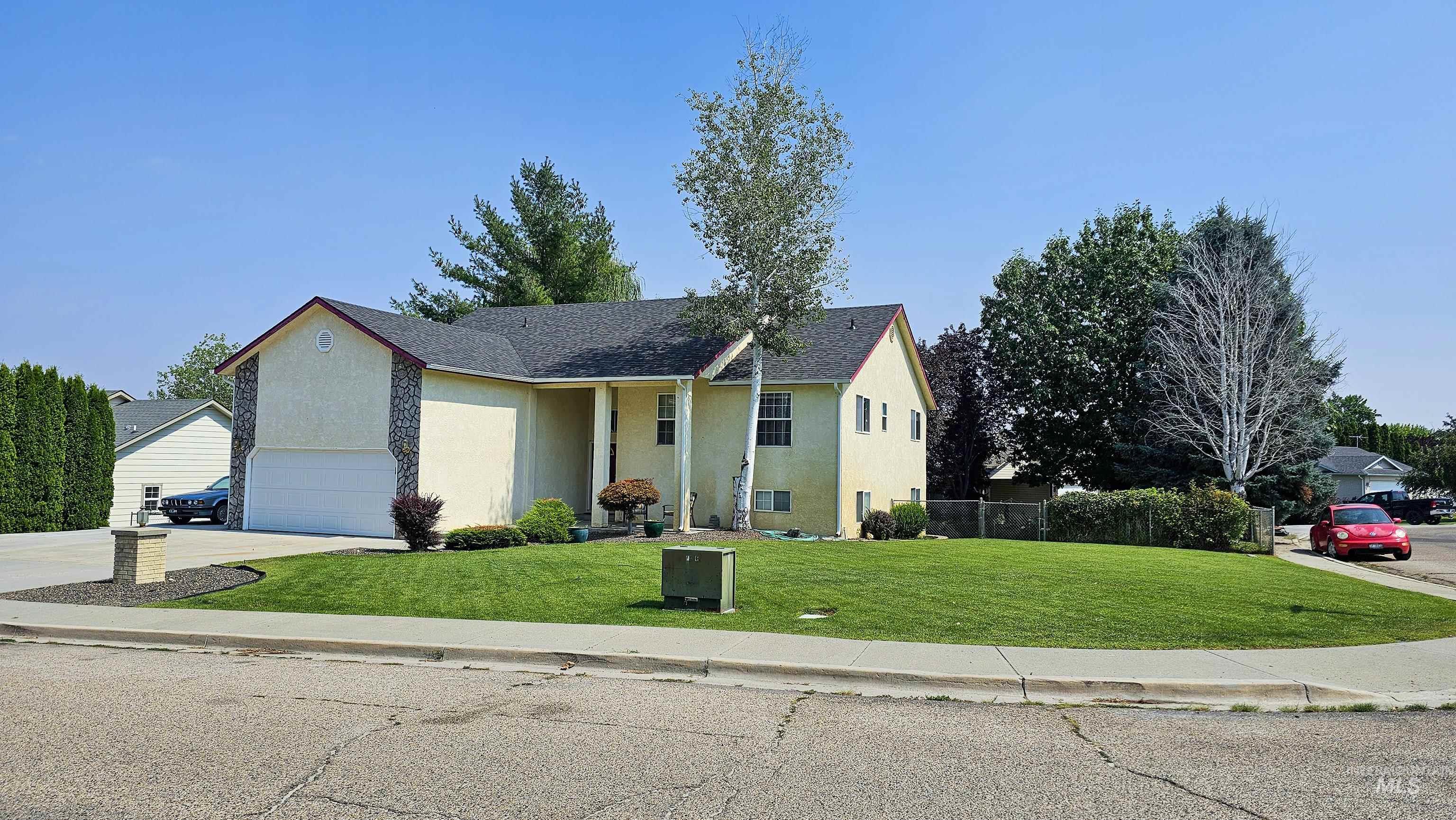 875 Hughes Drive, Payette ID 83661
