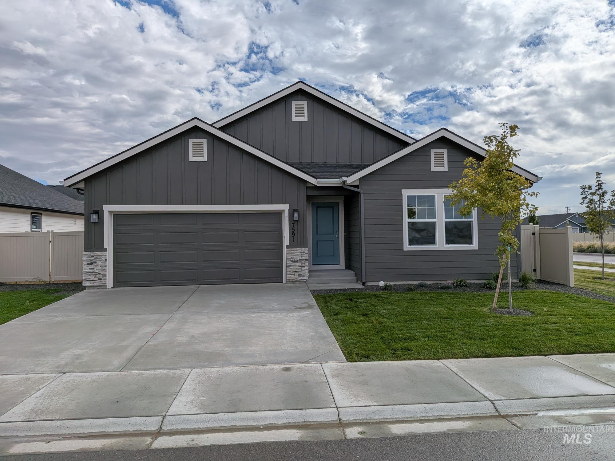 7591 E Meriwether Dr, Nampa ID 83687