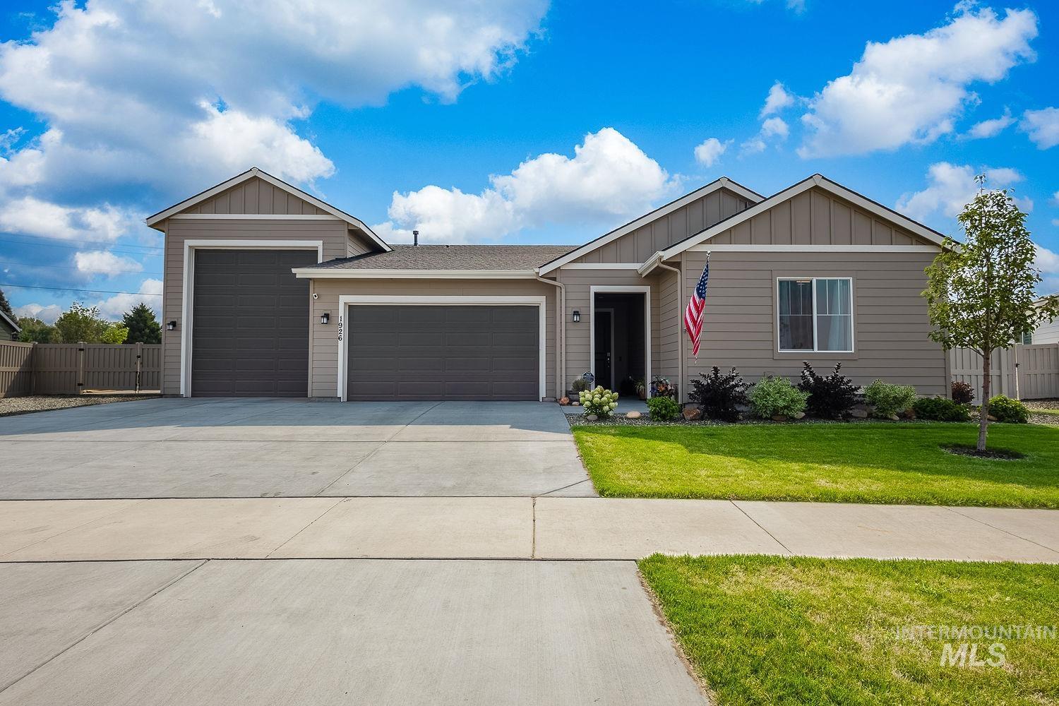 1926 Chokecherry Ave, Middleton ID 83644