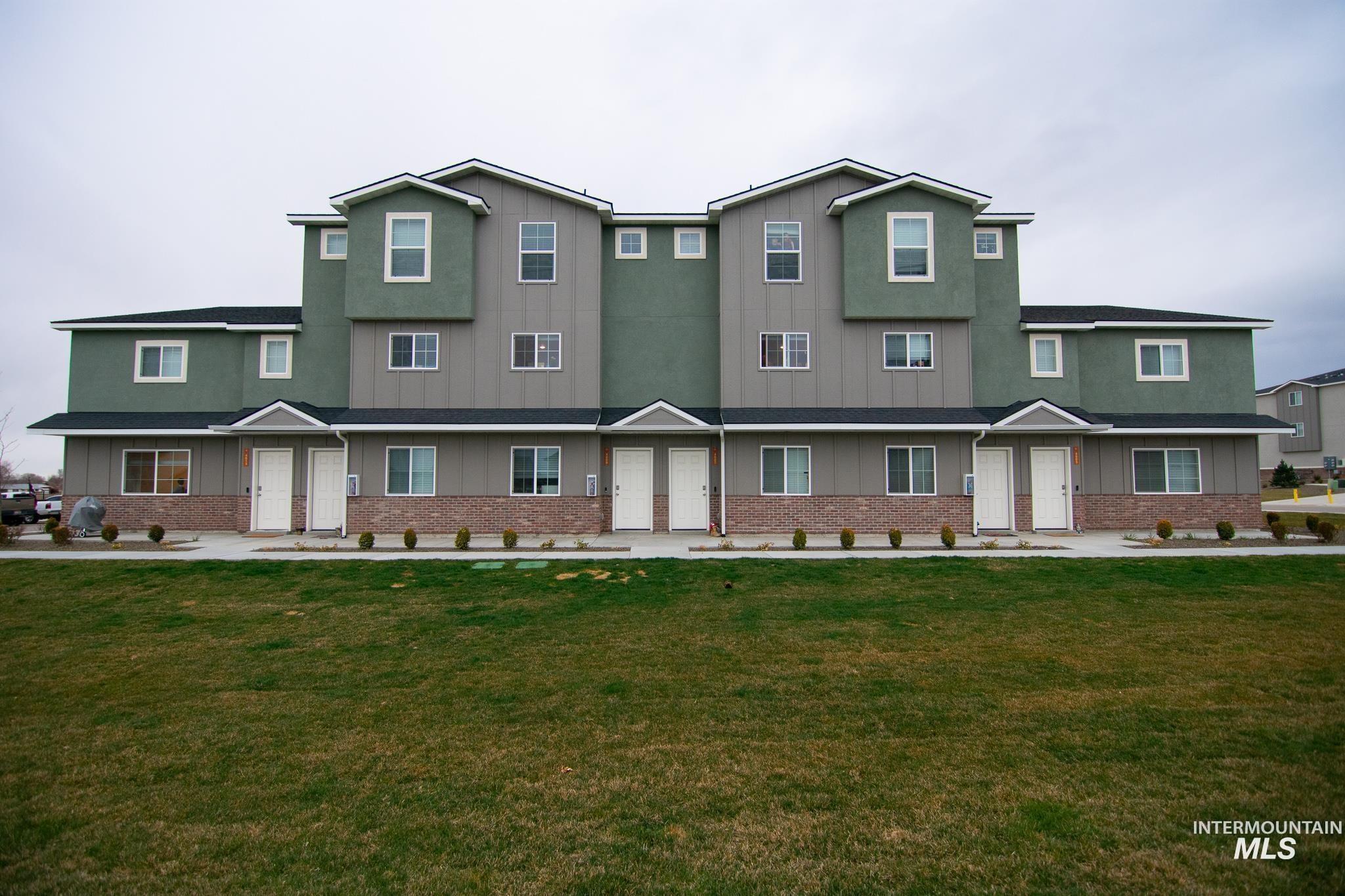 4055 Bunny Hill Lane, Meridian ID 83642