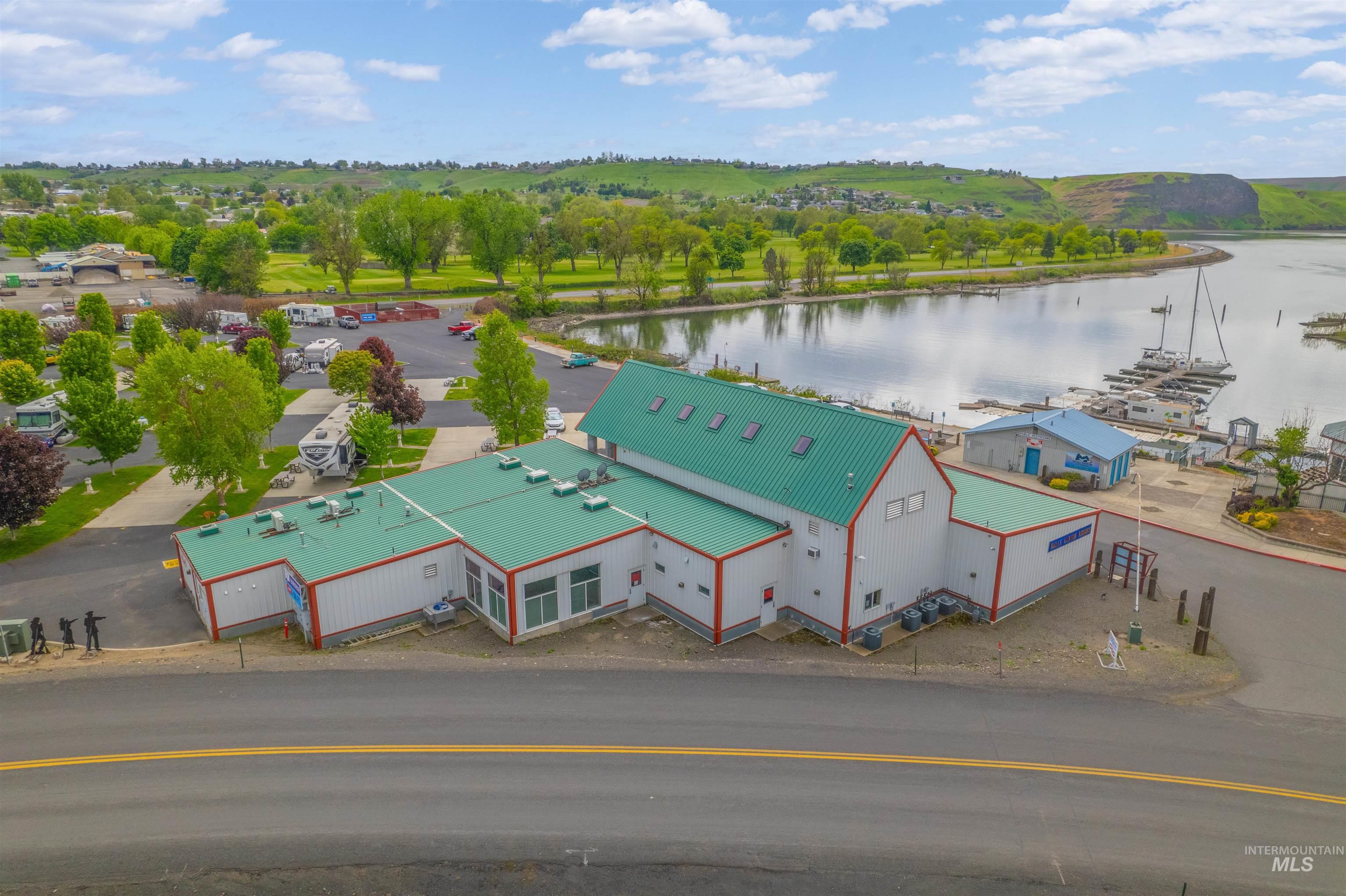 1550 & 1560 Port Drive, Clarkston WA 99403