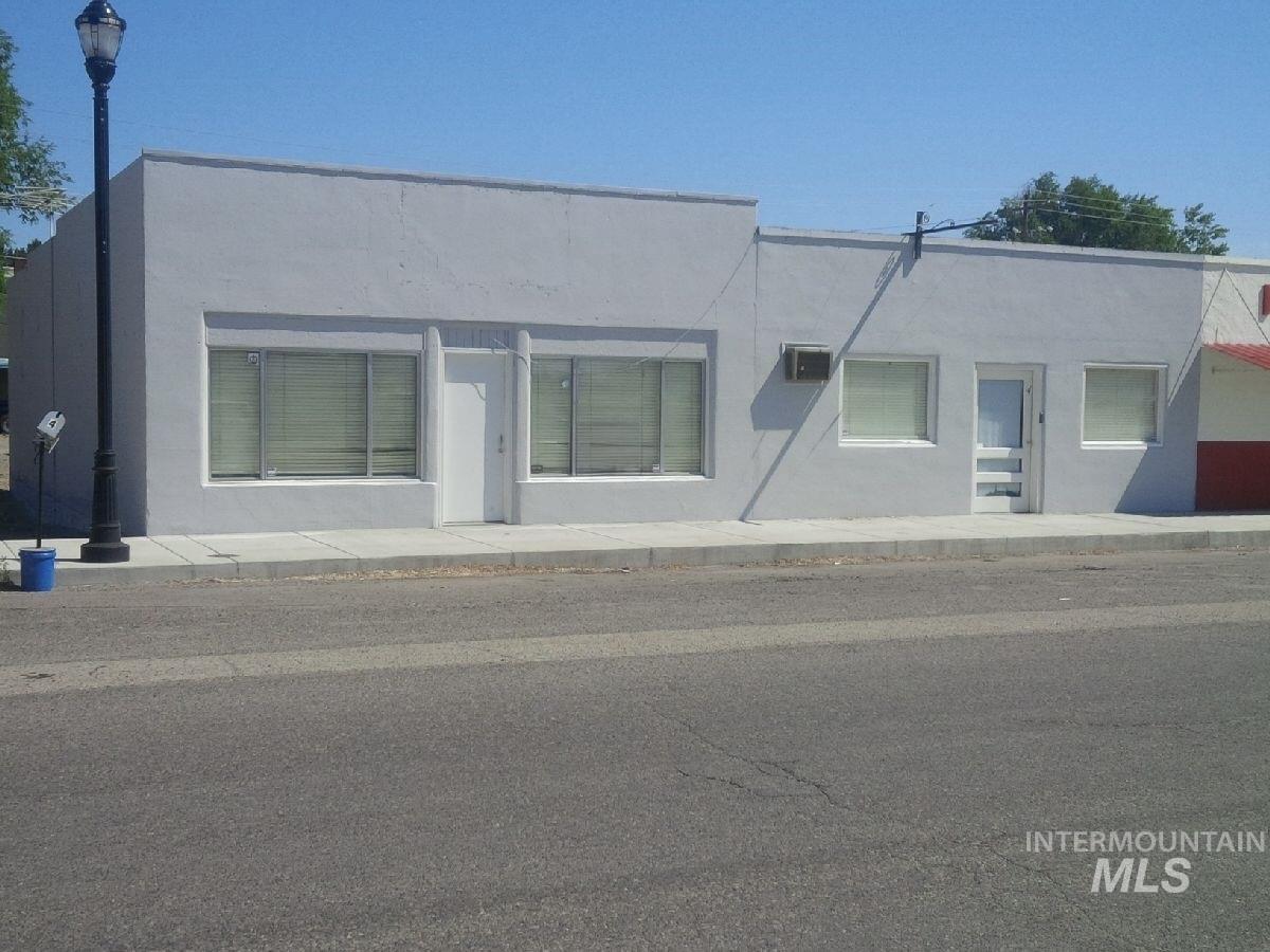 4 & 6 W Owyhee Ave, Homedale ID 83628