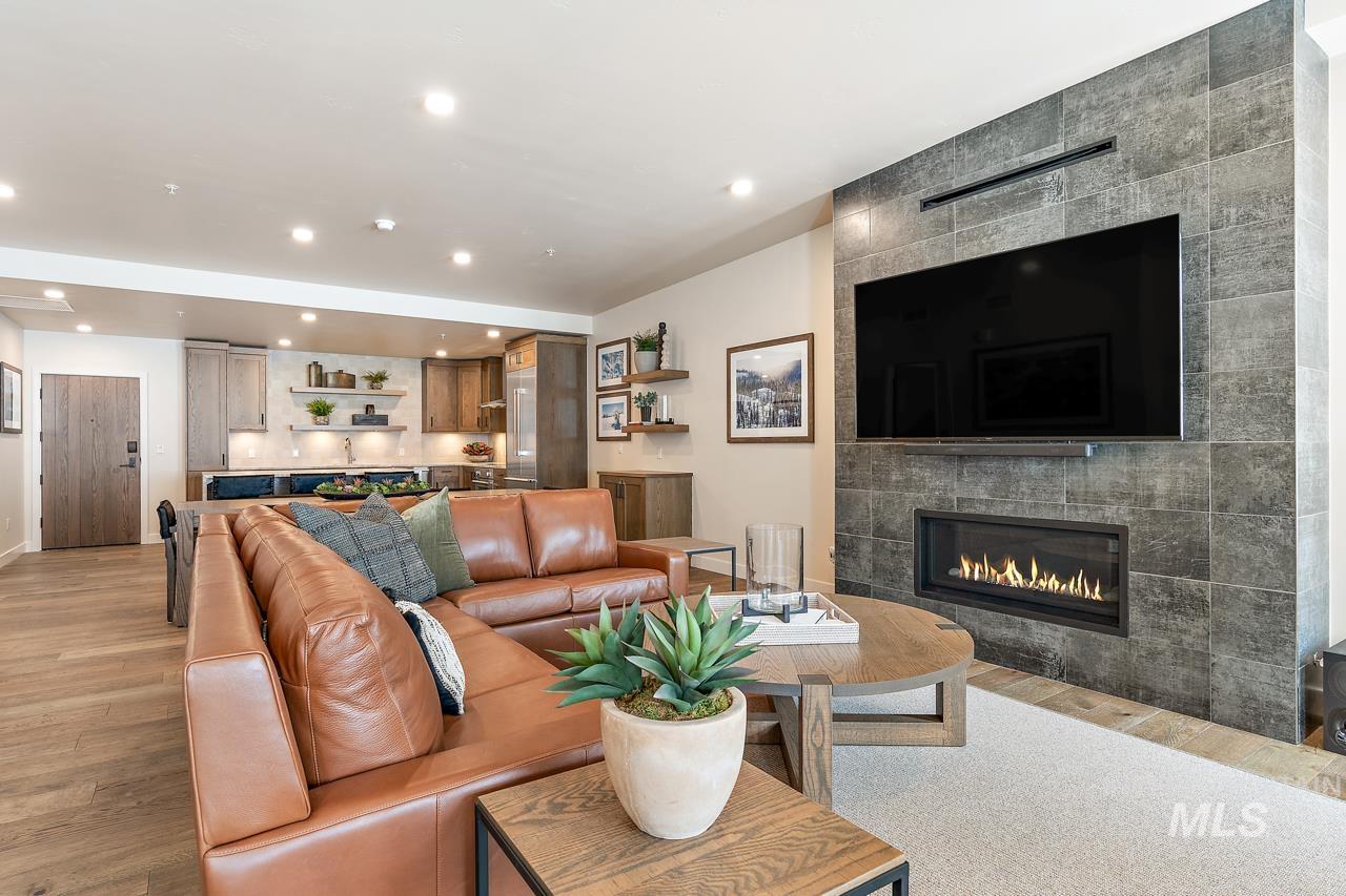 740 Village Drive # G07, Donnelly ID 83615