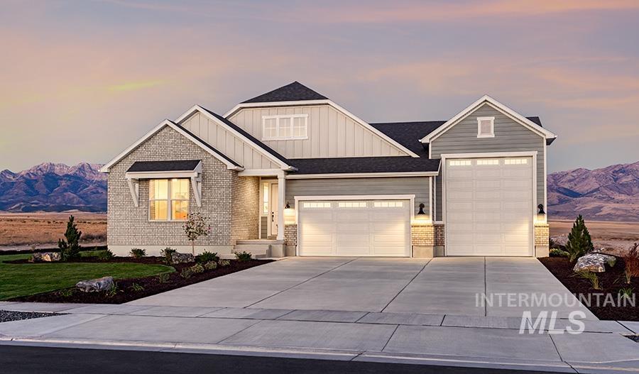 2418 E Gleneagle Dr, Eagle ID 83616