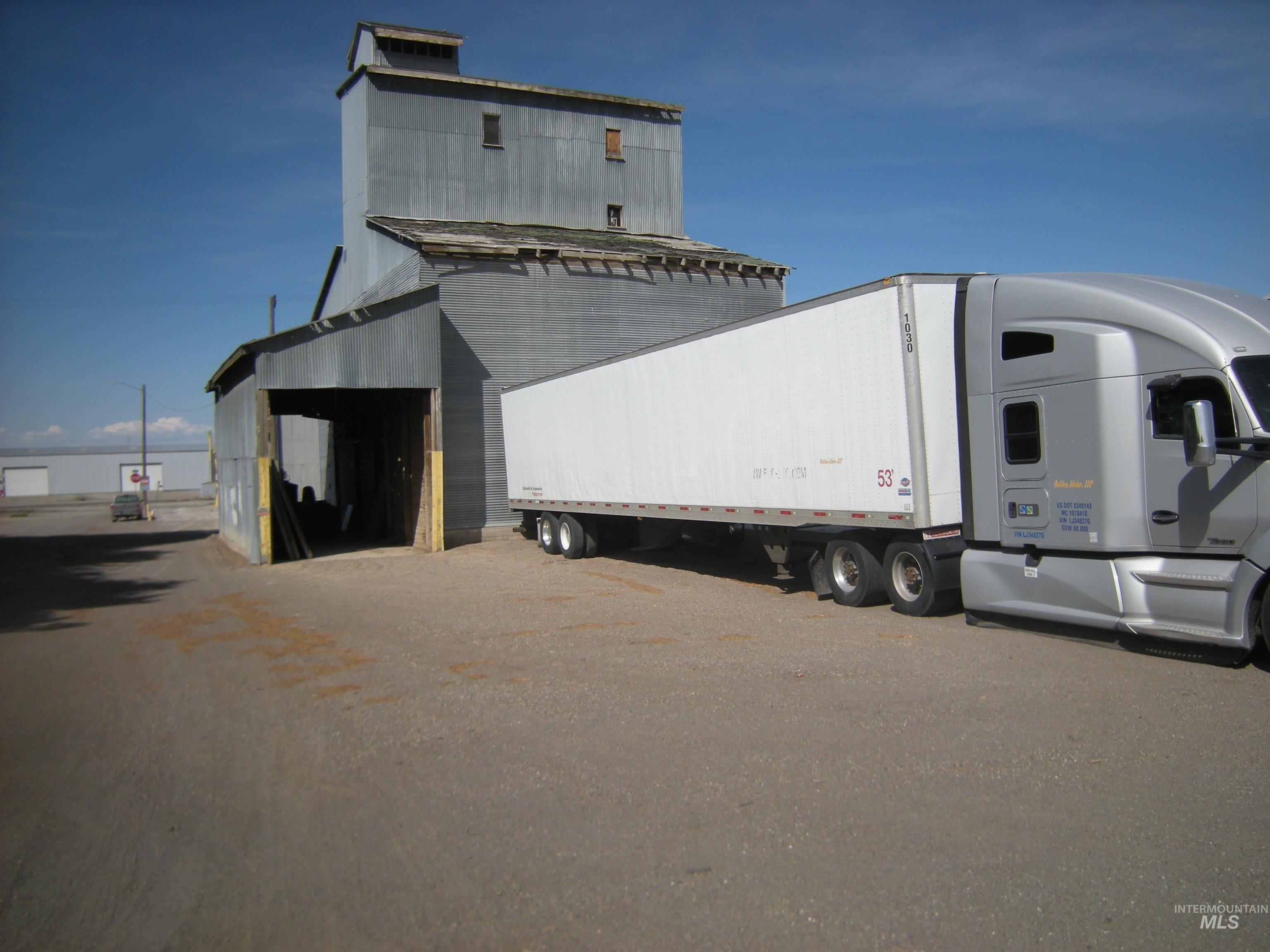 Appr 401 Main St (Lots 13,14,15 Blk 5), Hazelton ID 83335