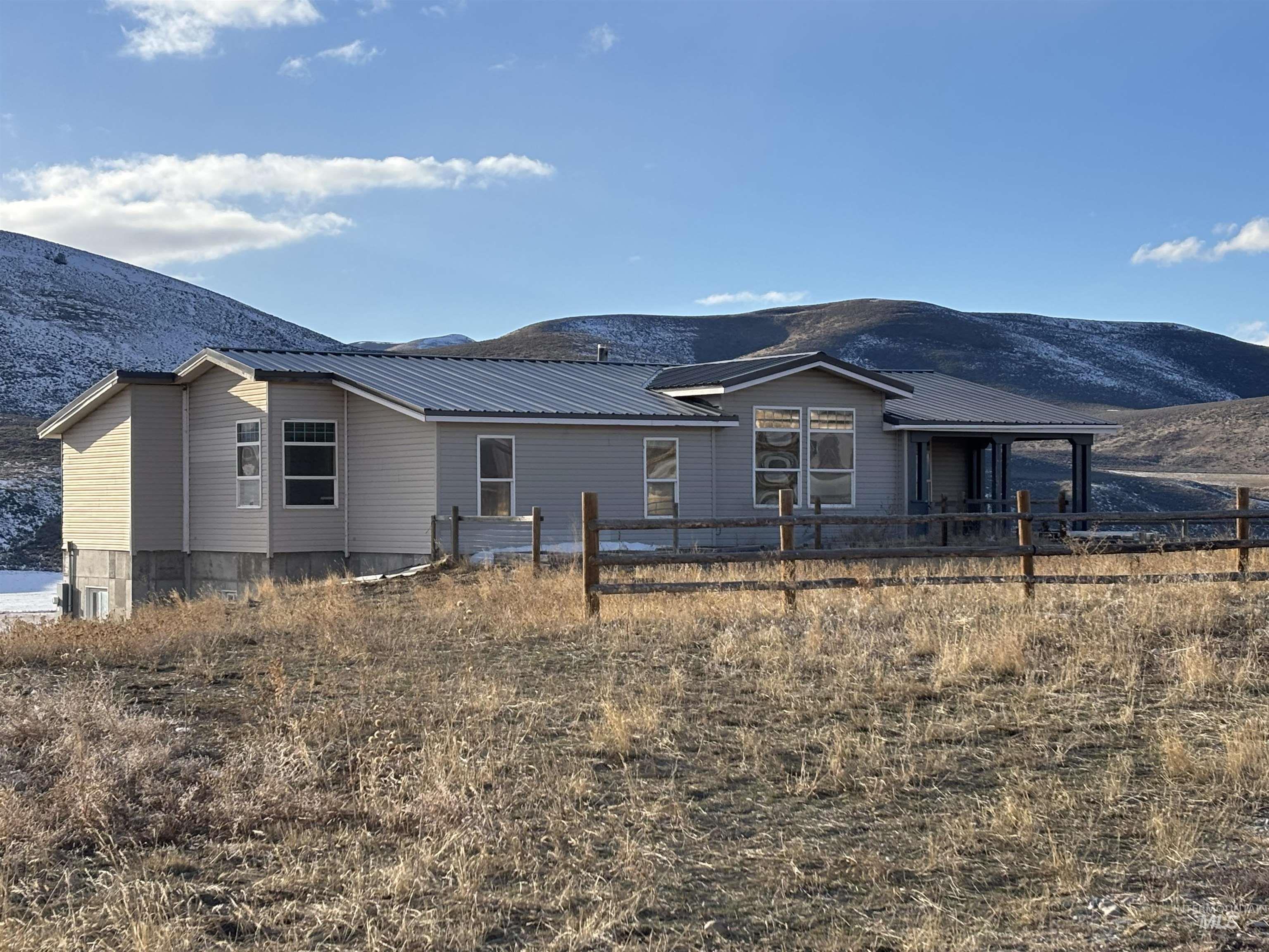 4981 N Daniels Road, Malad City ID 83252