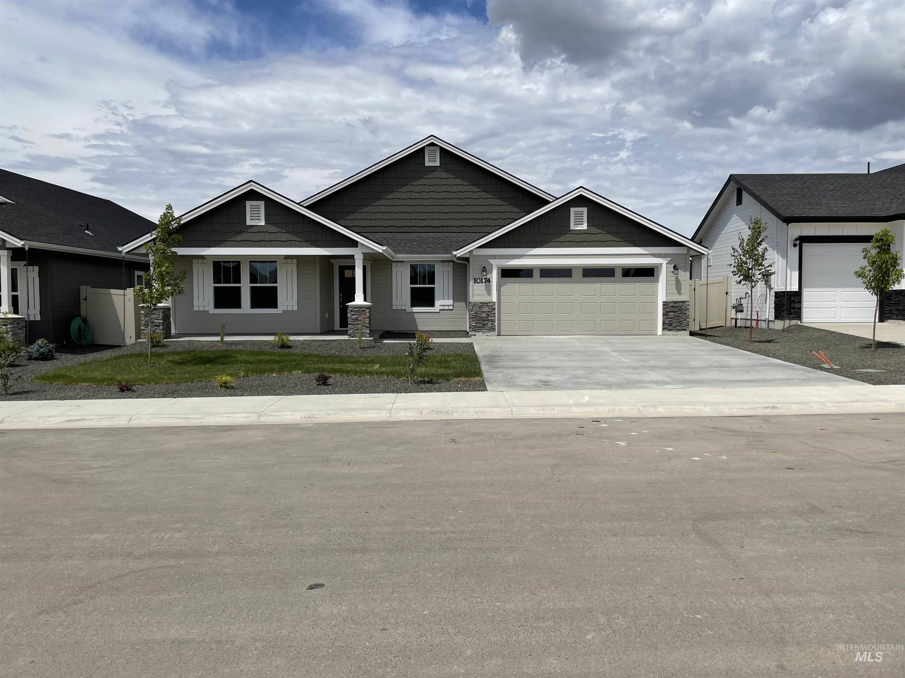 7723 E Meriwether Dr, Nampa ID 83687