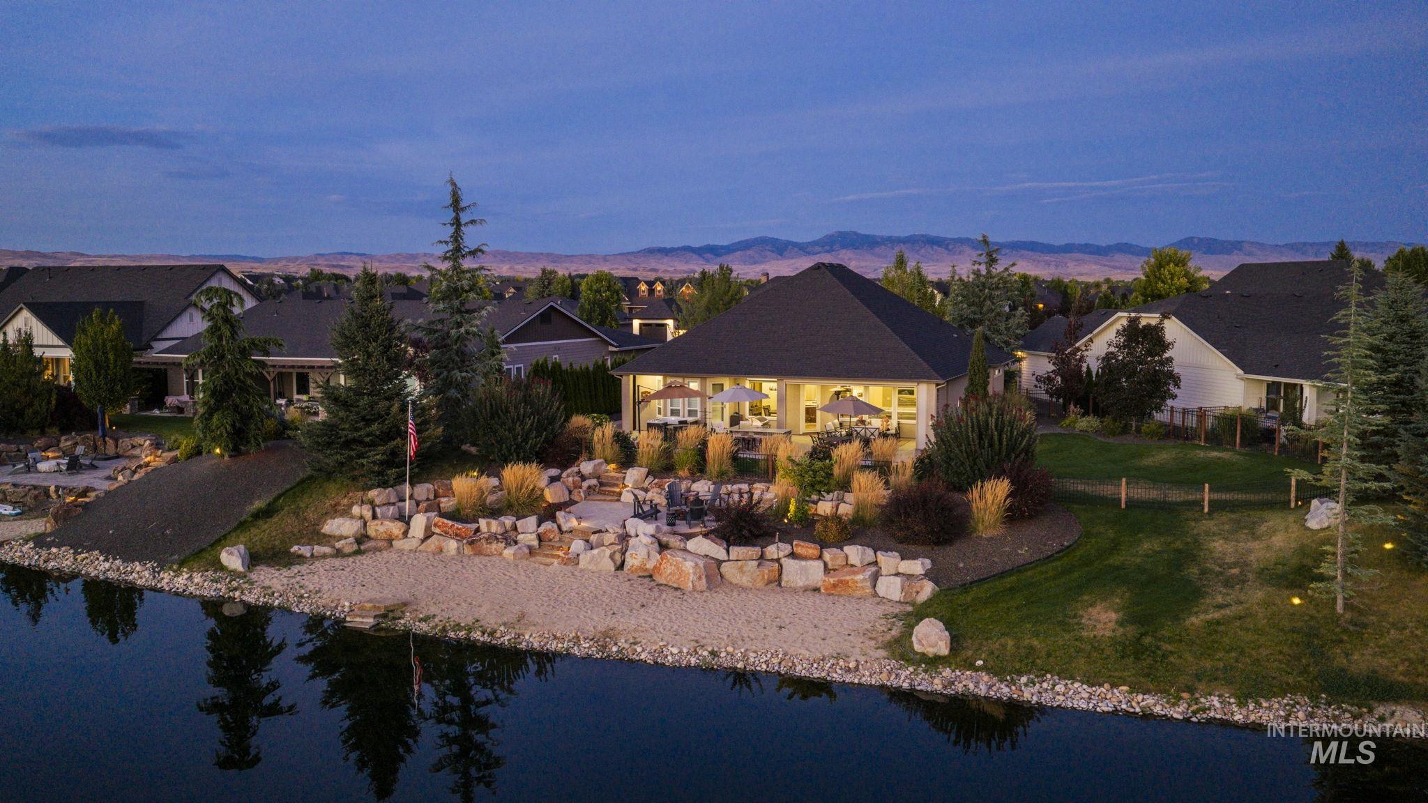 1345 N Triathlon Ave, Eagle ID 83616