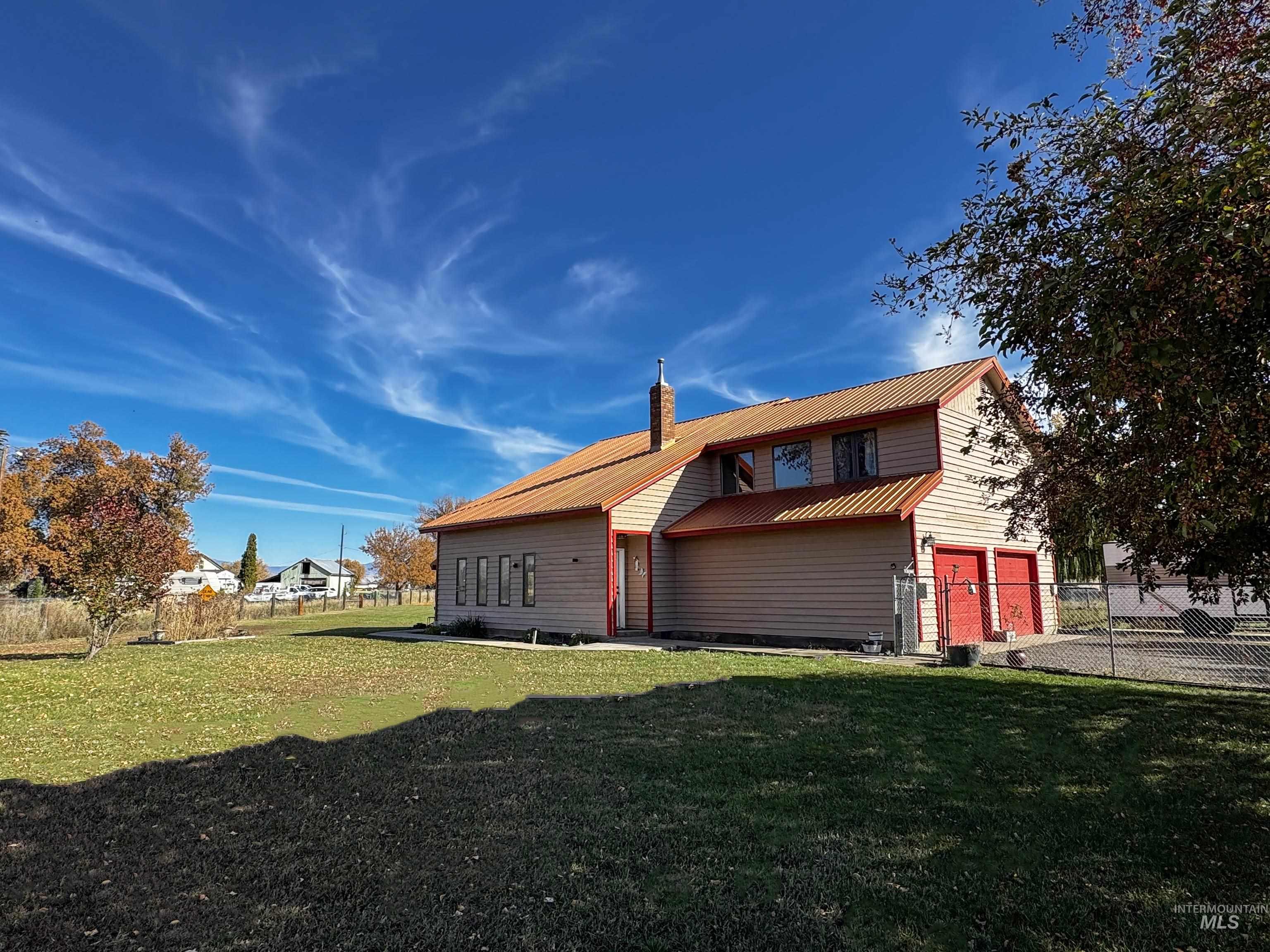 2796 Burton Ln, Cambridge ID 83610
