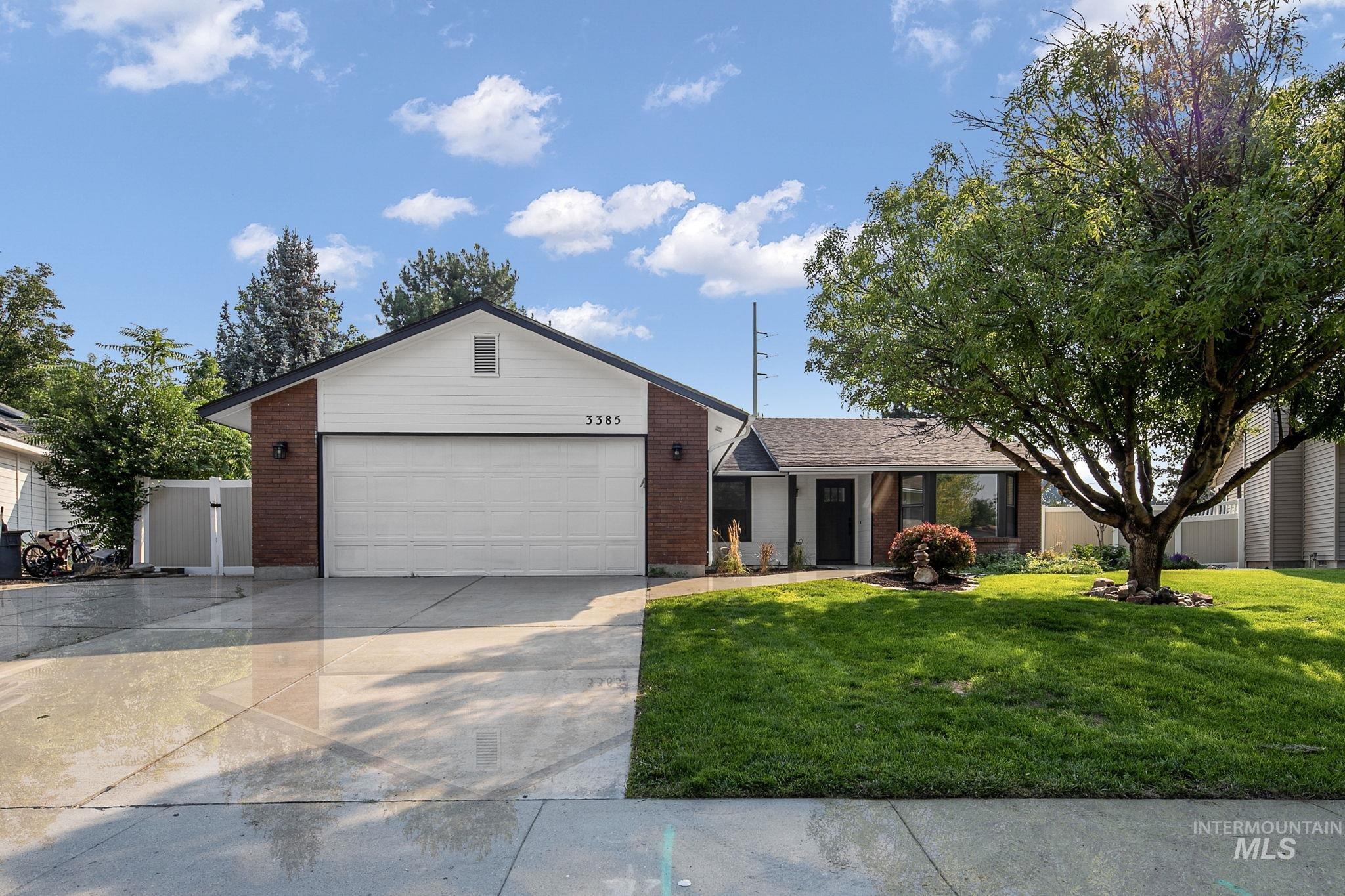 3385 N Creswell Way, Boise ID 83713