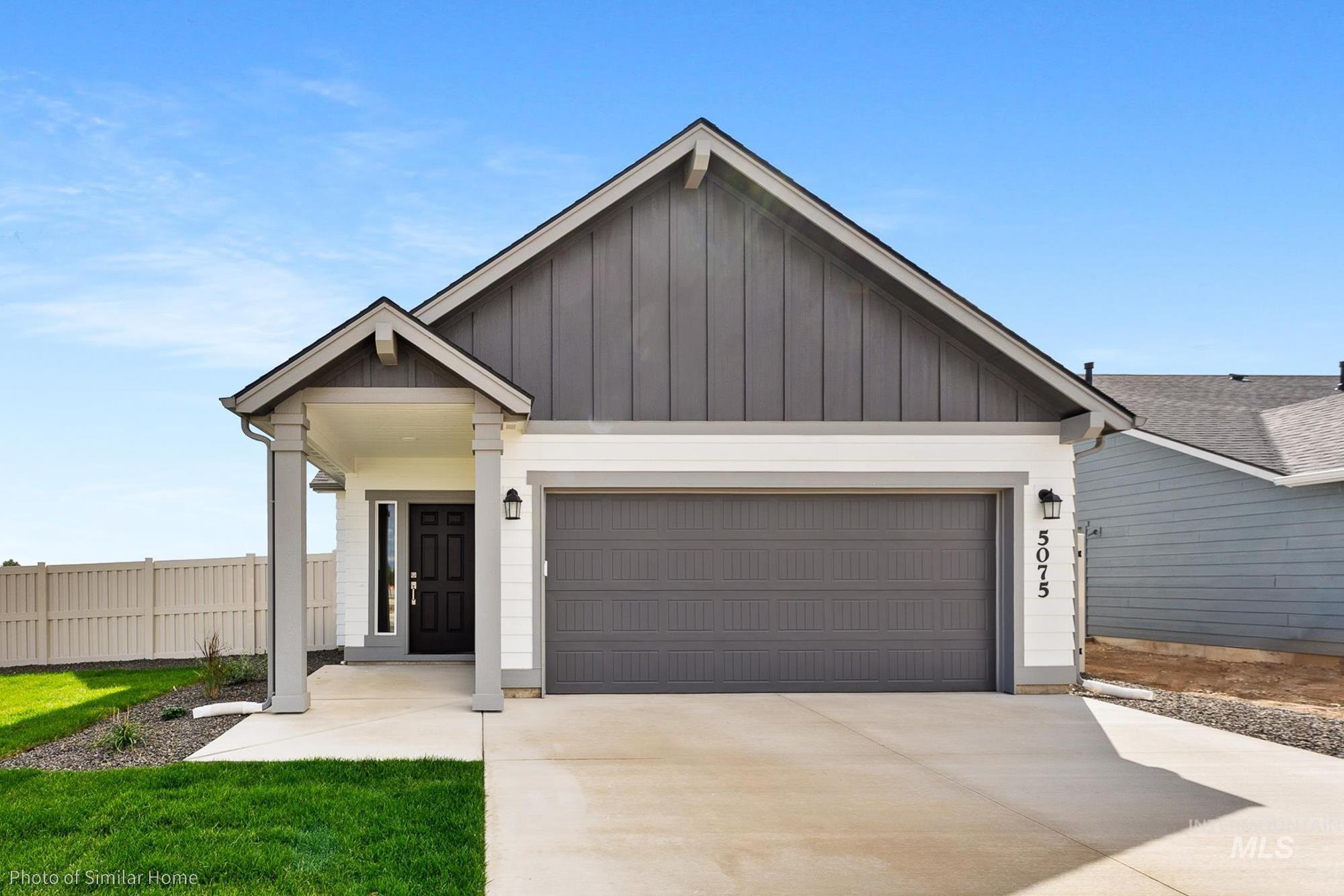 1041 N Peakhurt Ave, Kuna ID 83634
