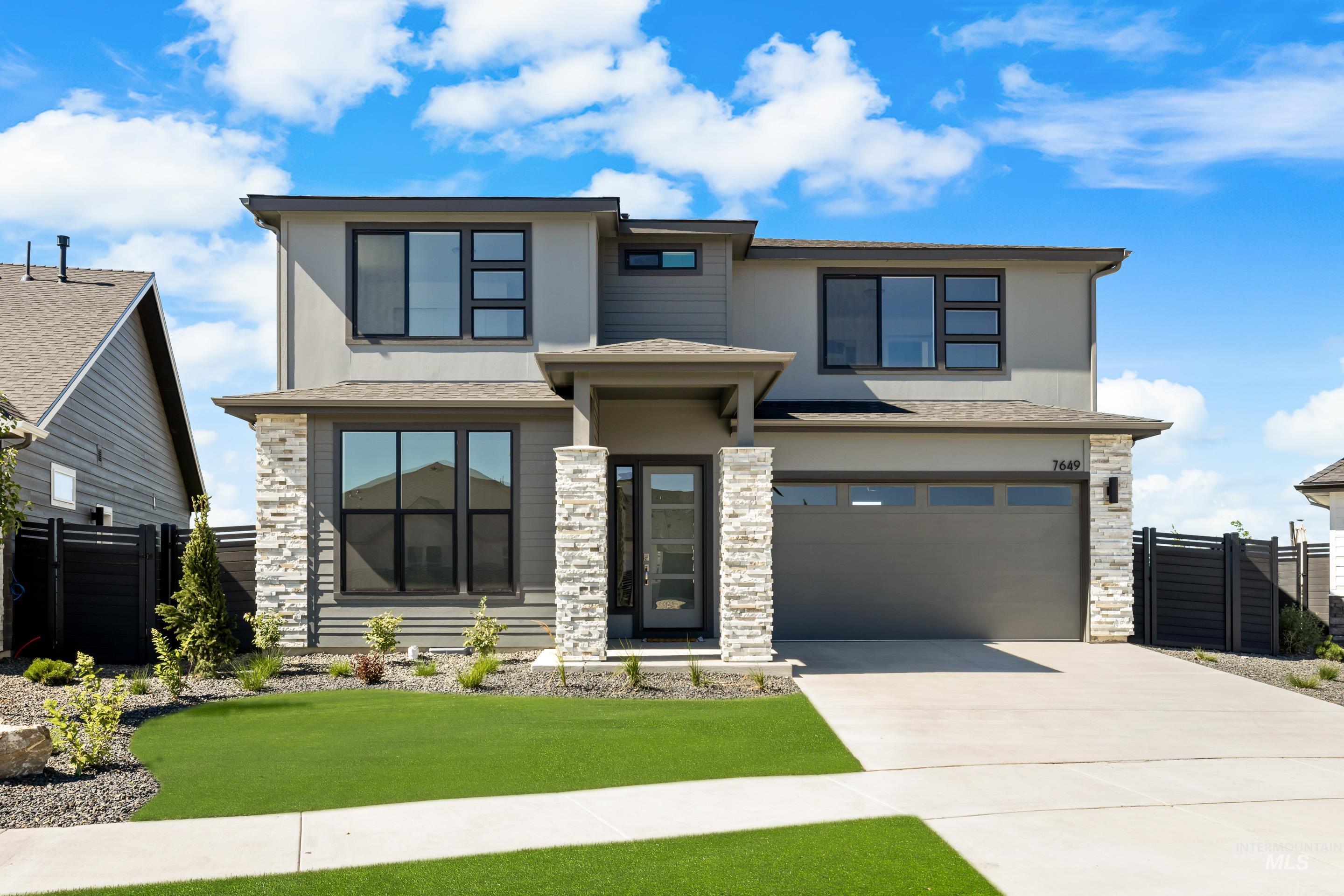 6378 W Largo Dr, Eagle ID 83616