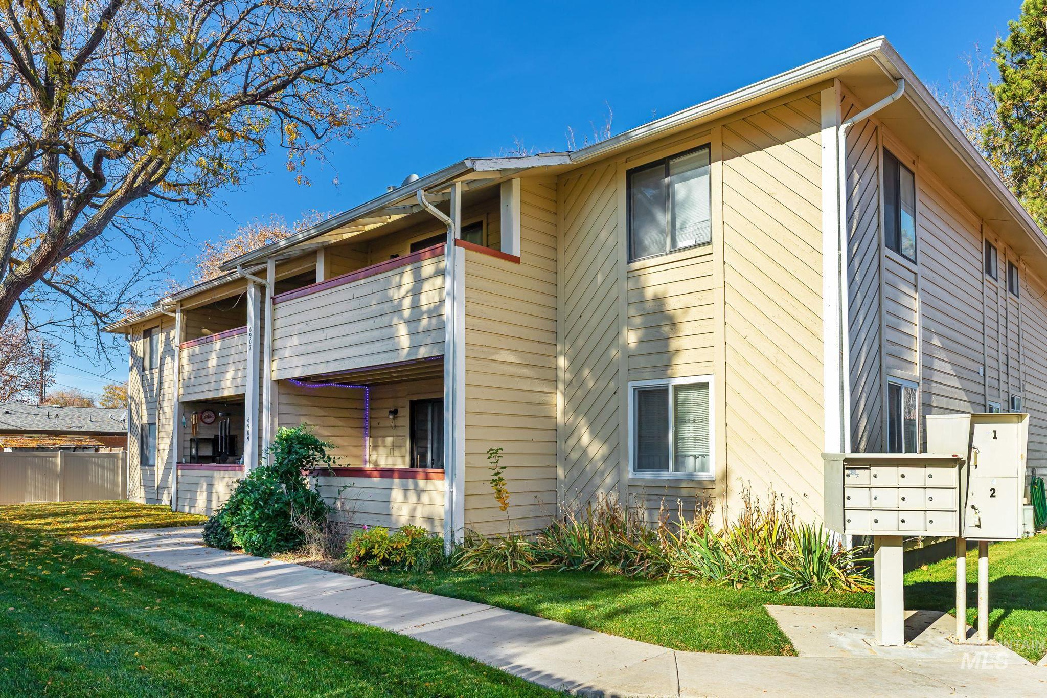6907 W Colehaven Lane, Boise ID 83704