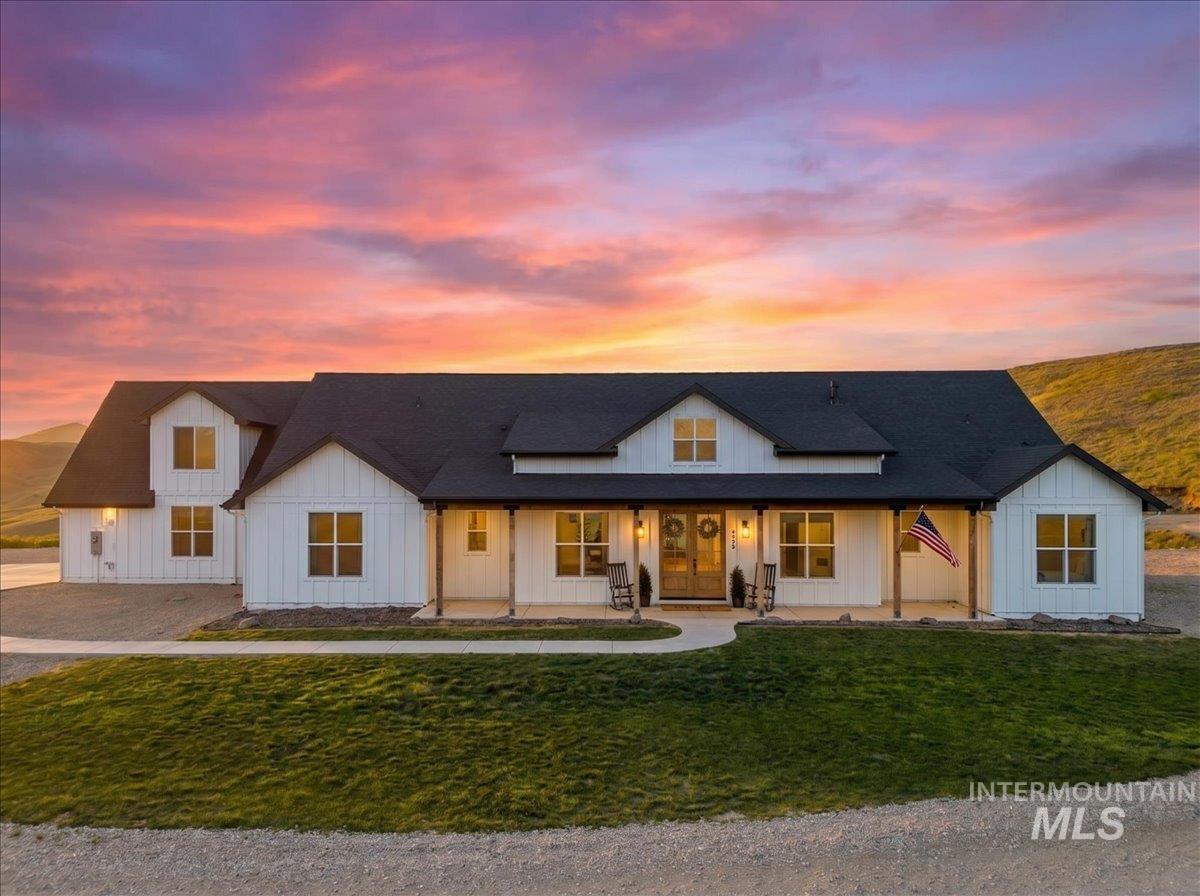 5251 Hidden Hollow Lane, Emmett ID 83617