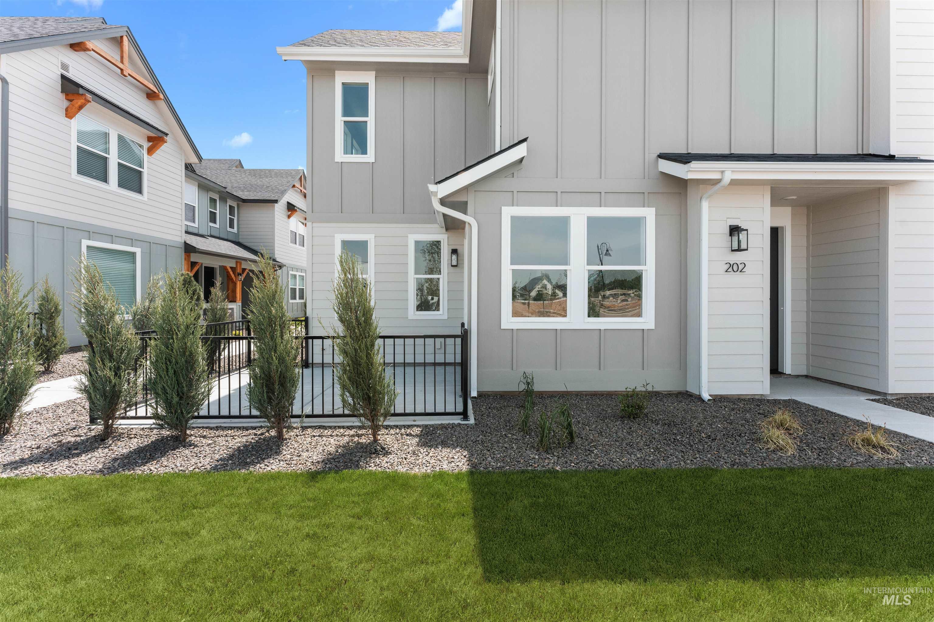 125 S Quincannon Ave, Star ID 83669