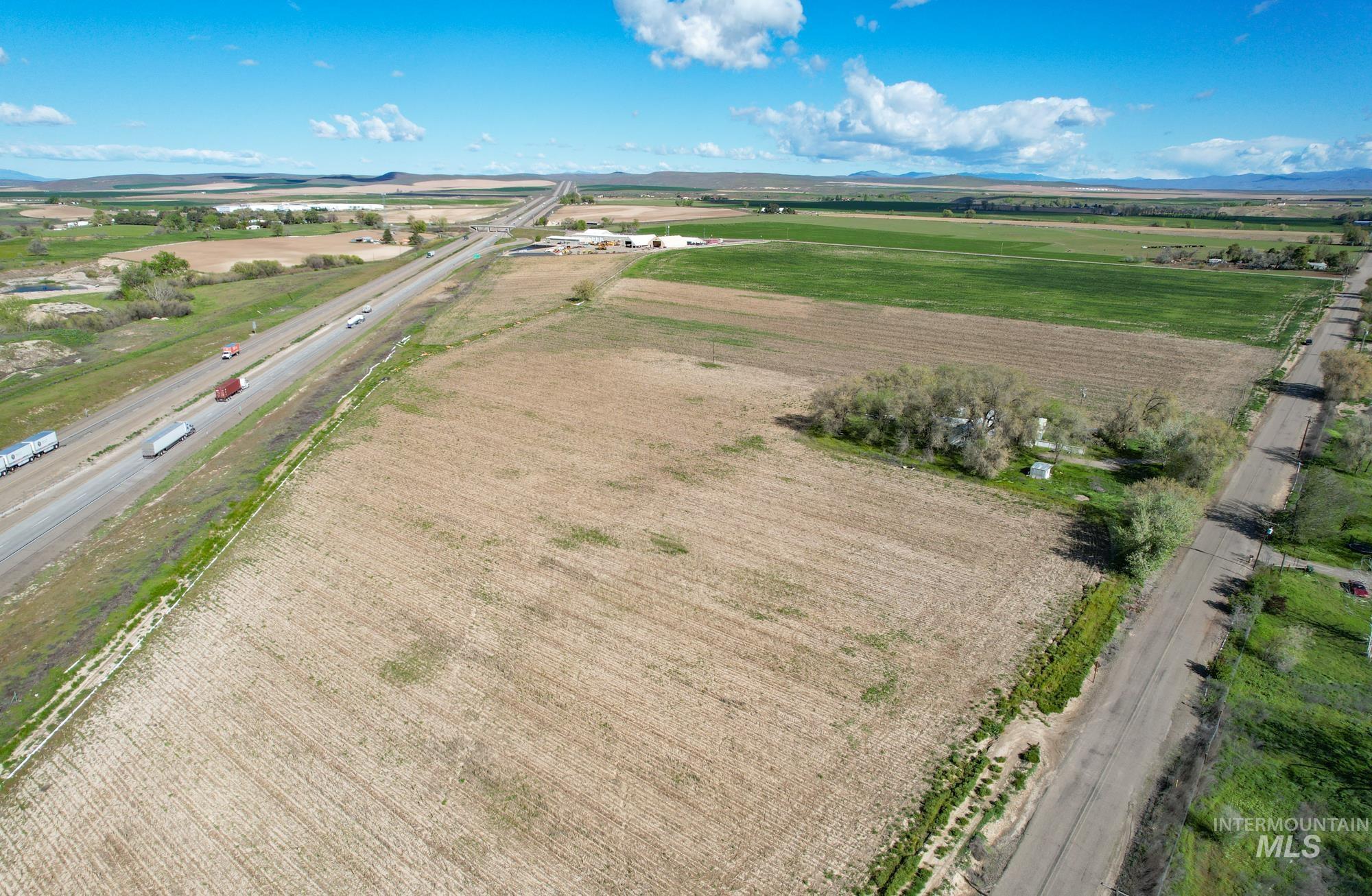 4465 Oak Road, Ontario OR 97914