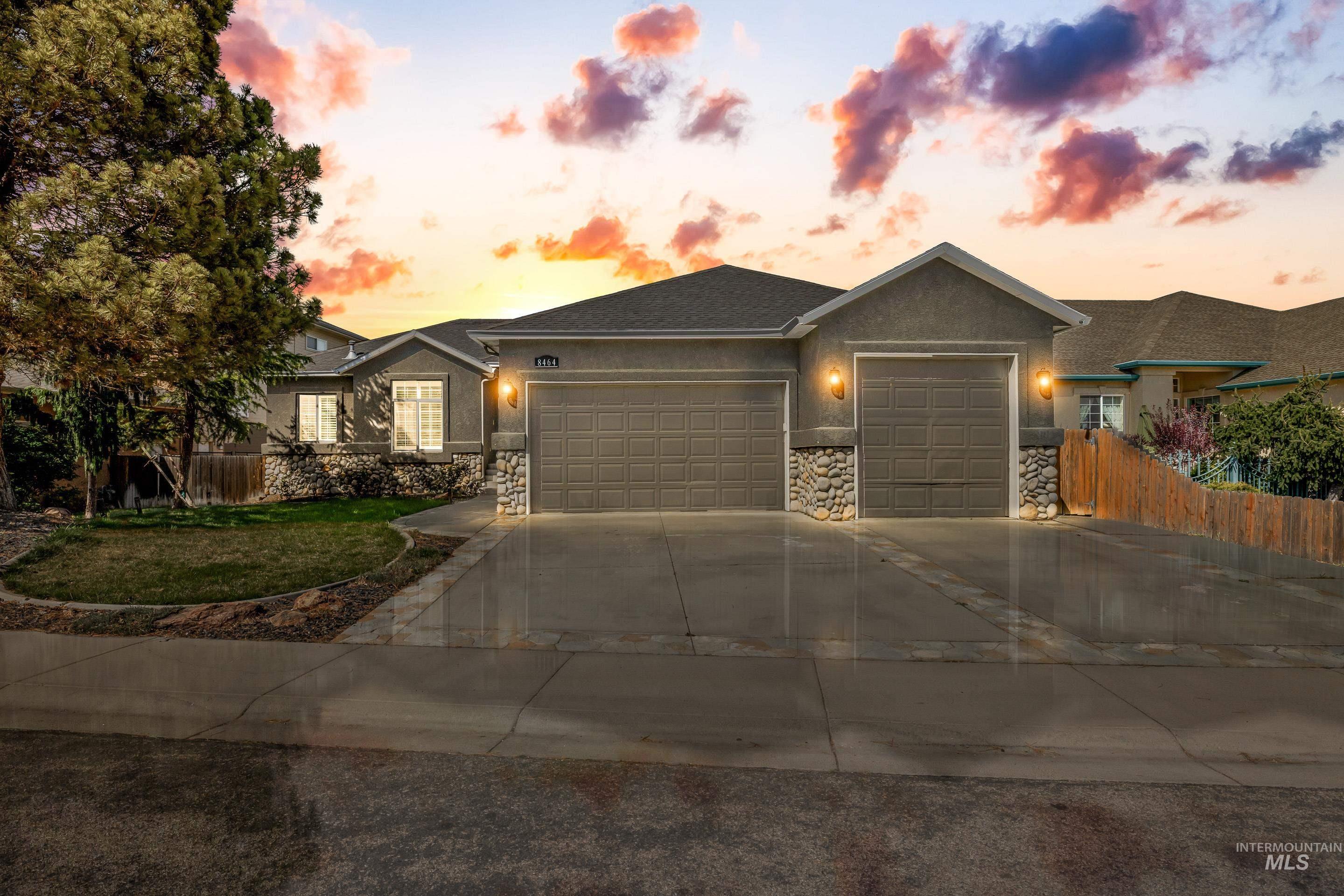 8464 W Thunder Mountain Dr, Boise ID 83709