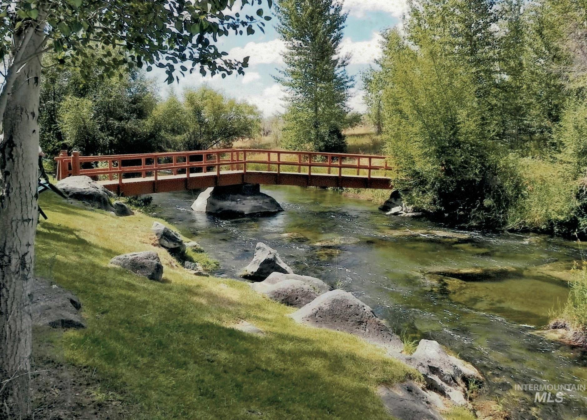 249 Priest Road, Picabo ID 83313