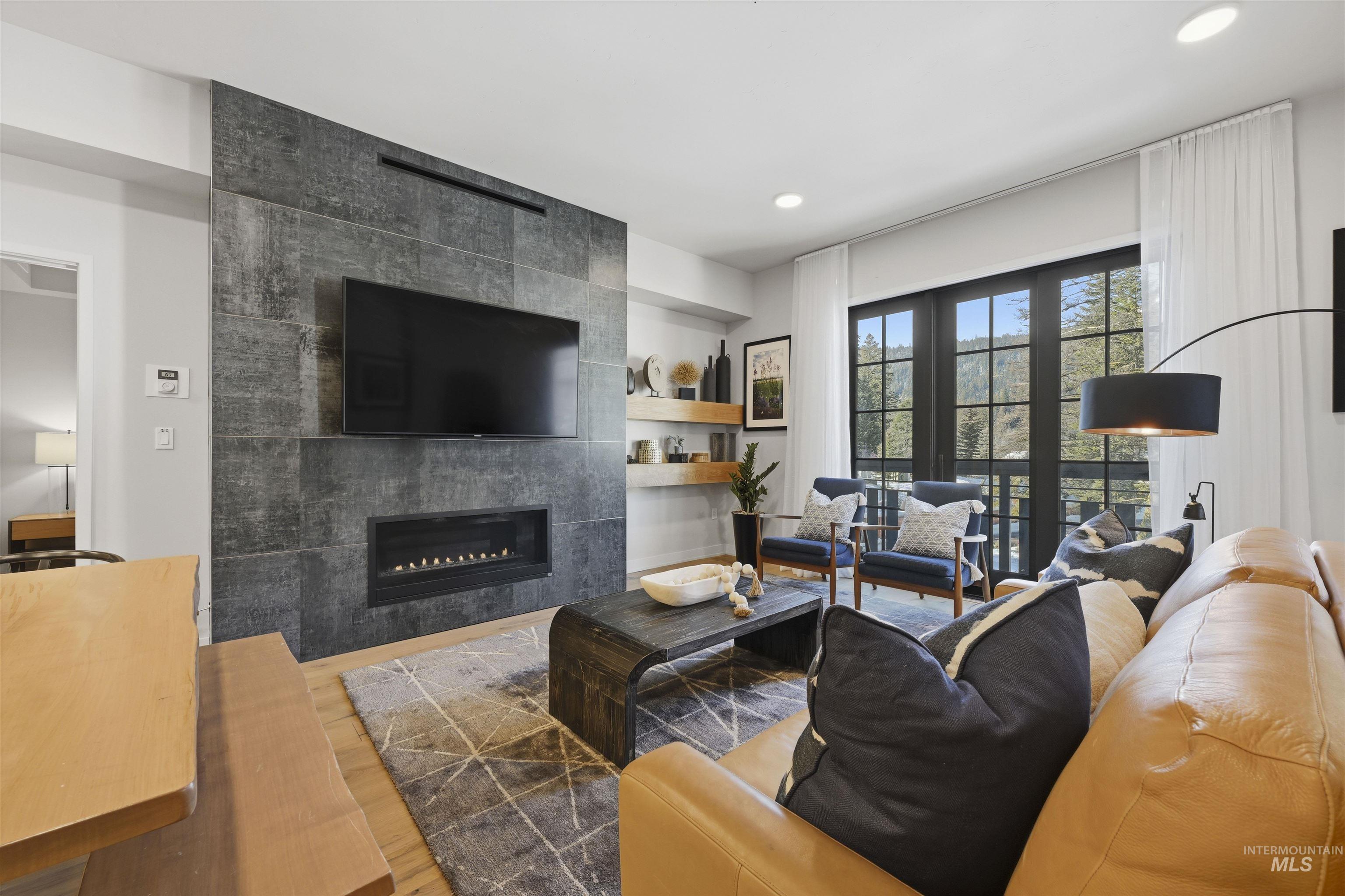 780 Village Dr # 305, Donnelly ID 83615