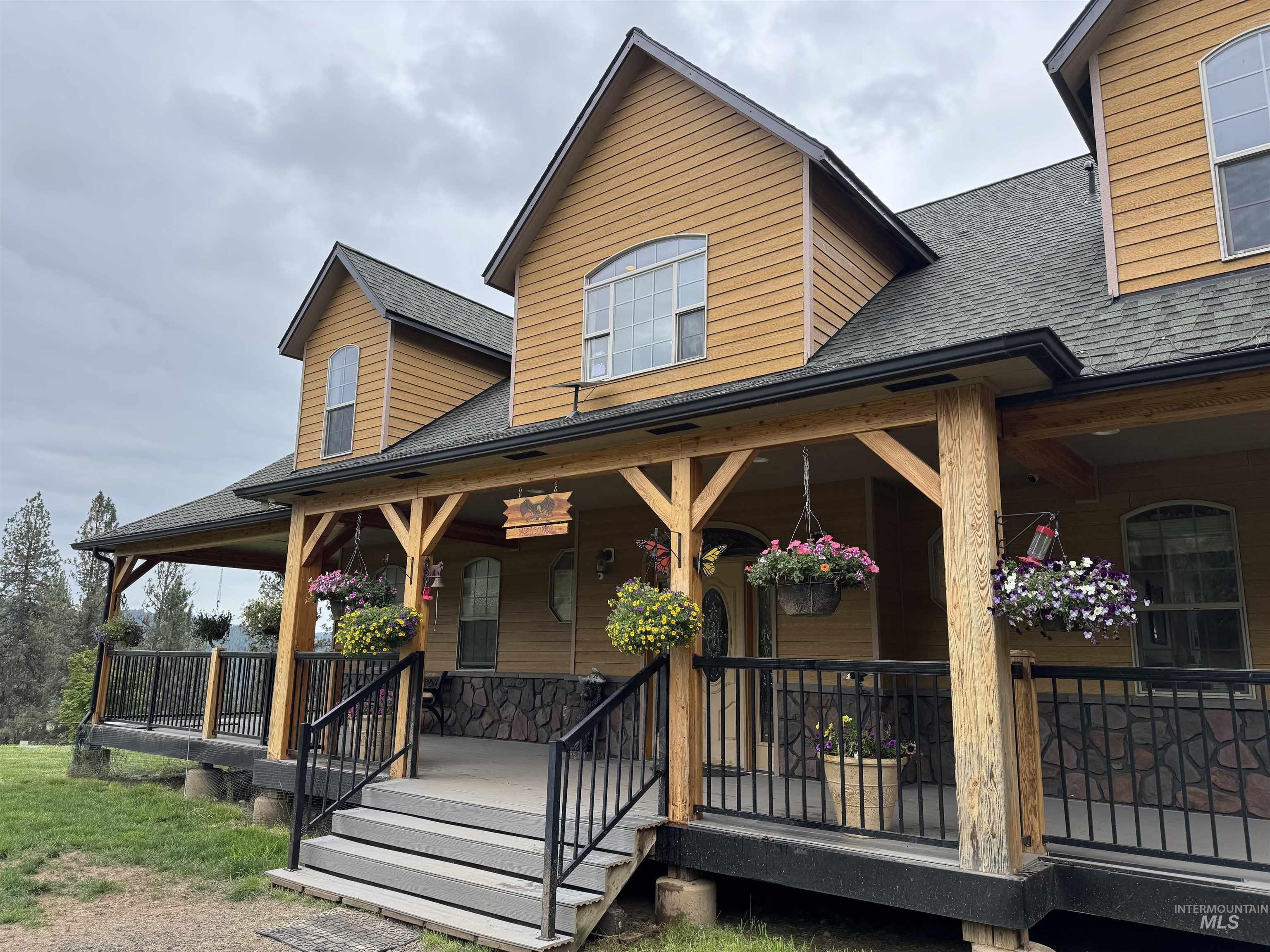 5371 Upper Fords Creek, Orofino ID 83544