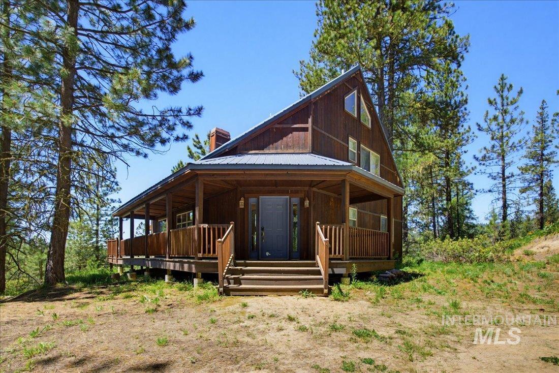 51 Ranch Cir, Cascade ID 83611