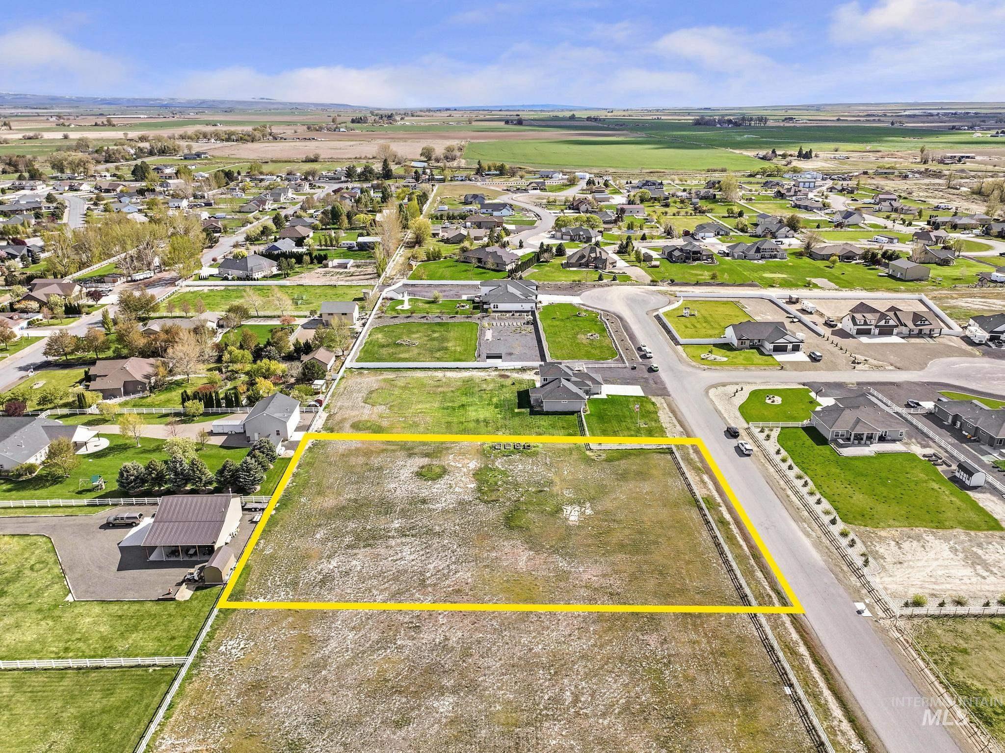 3738 N 2469 E, Twin Falls ID 83301