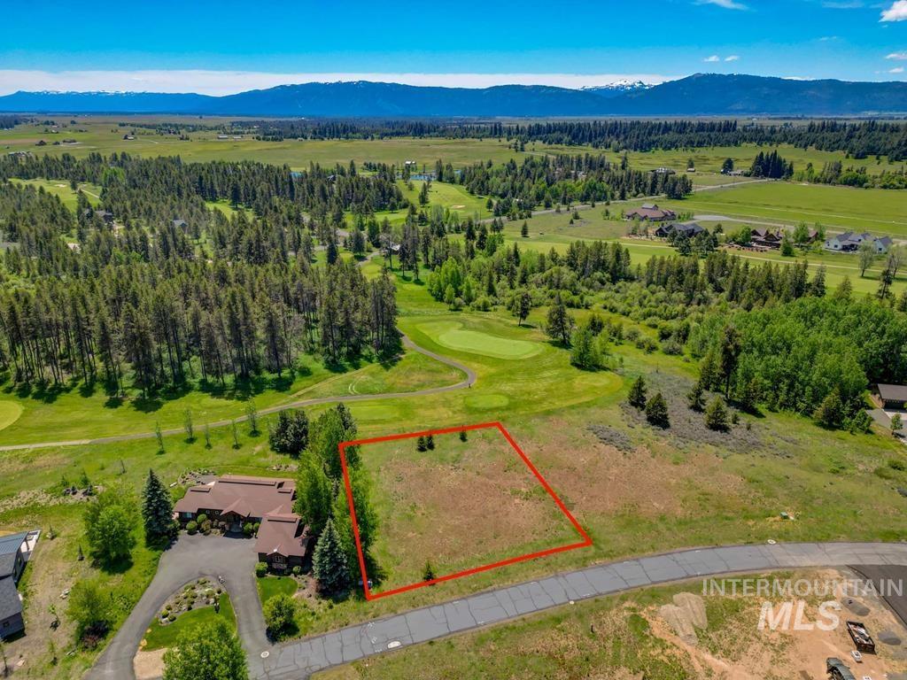249 West Jug Road, McCall ID 83638