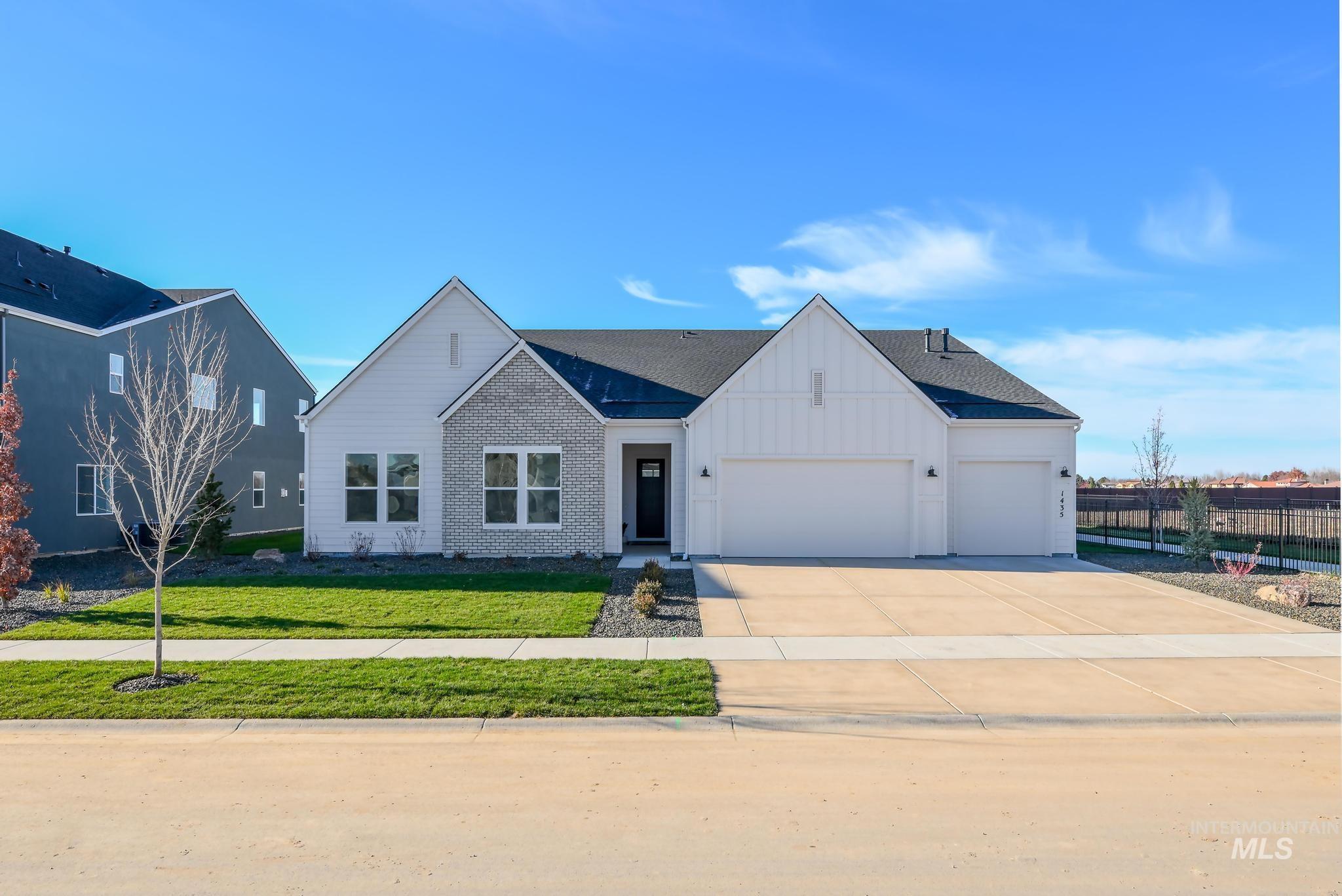 768 W Crestone Ct, Eagle ID 83616