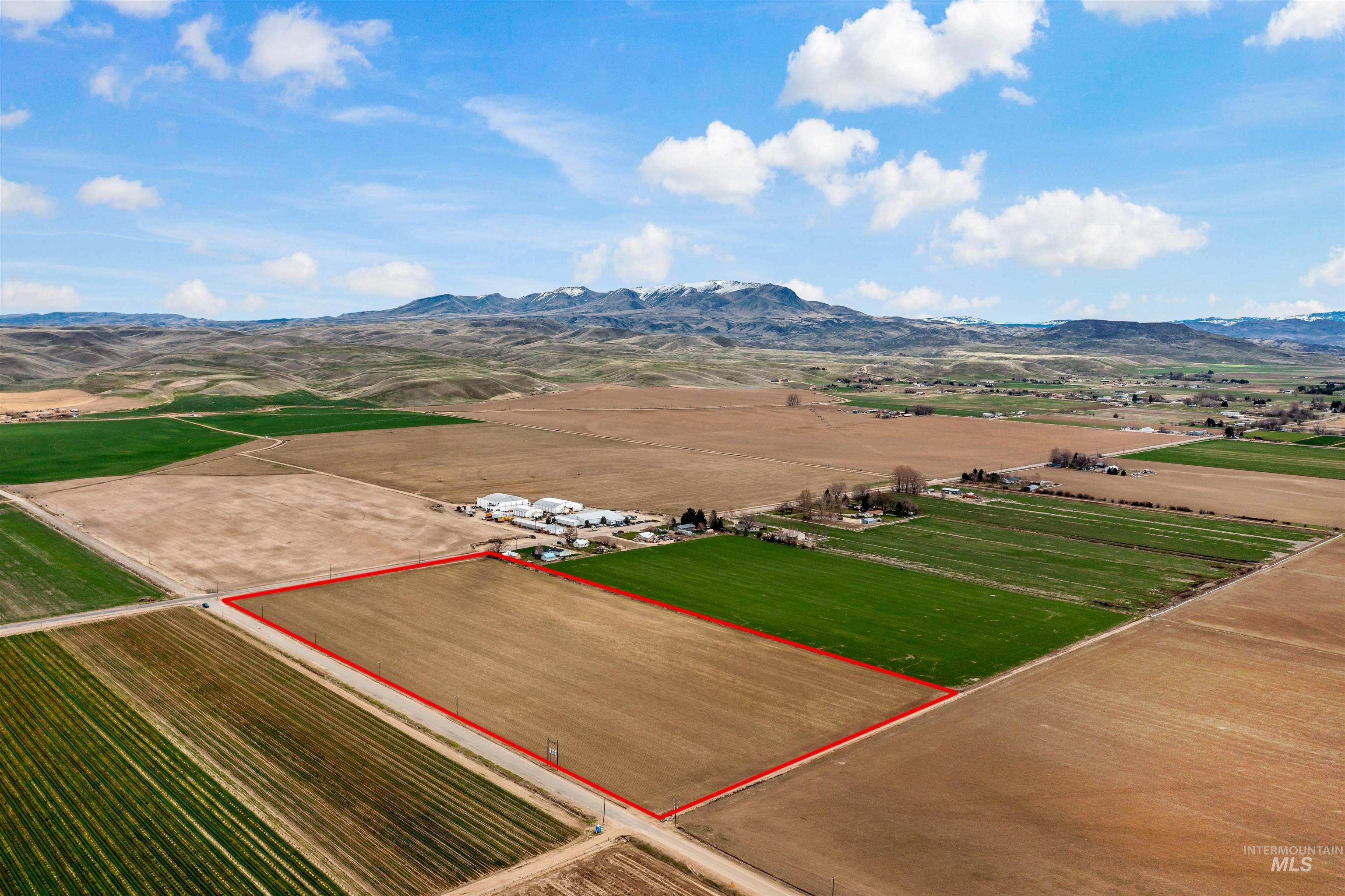 TBD W Black Canyon Hwy, Emmett ID 83617