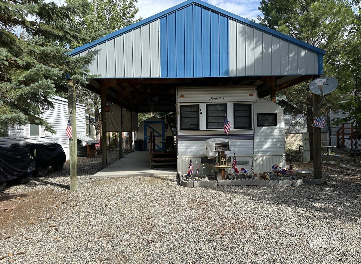 8 E Street, Cascade ID 83611