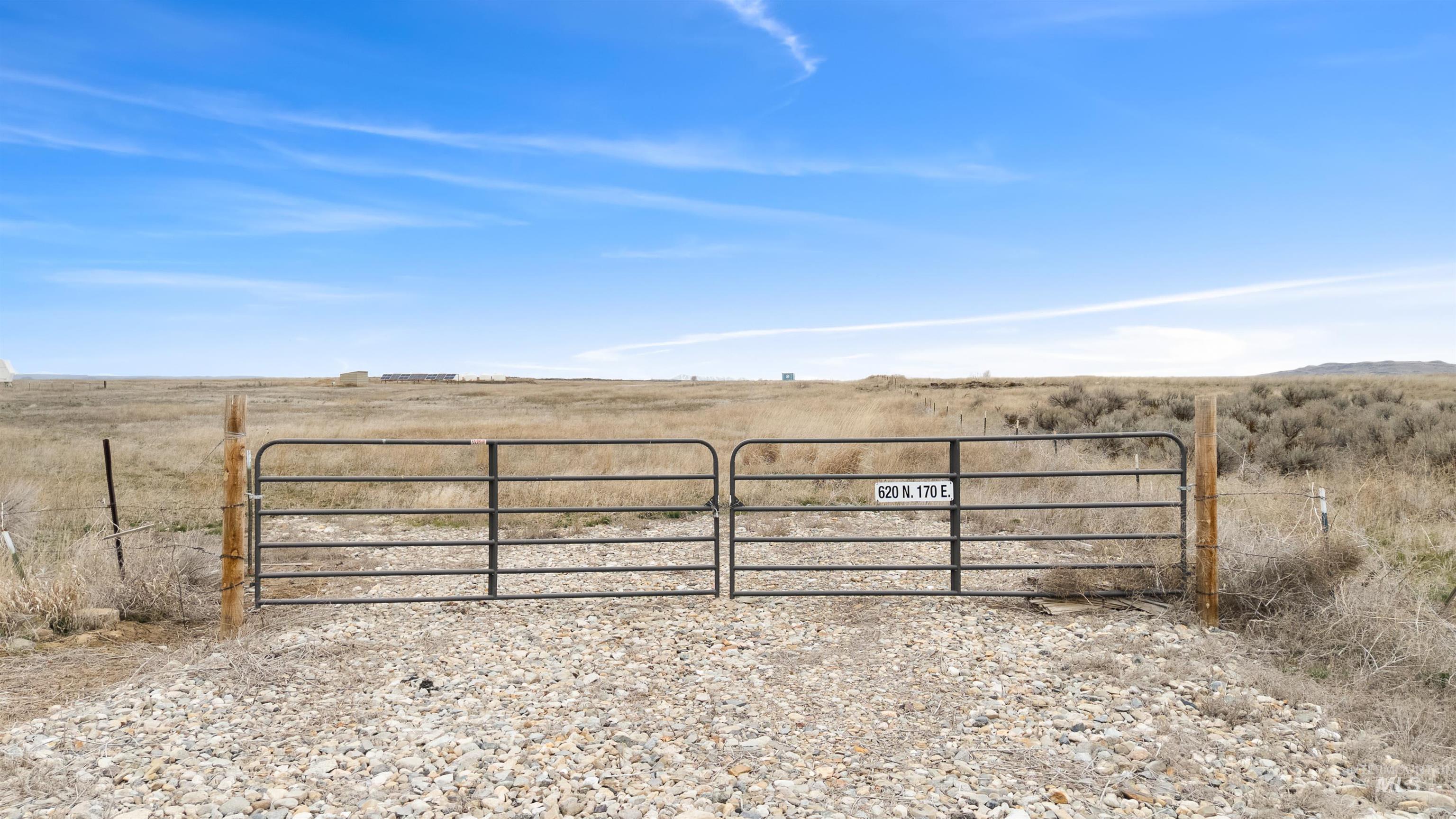 170 E 620 N, Shoshone ID 83352