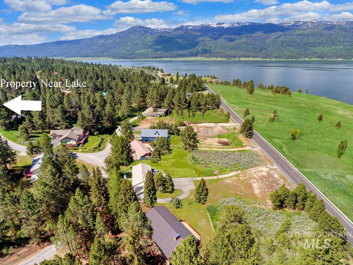 903 Divot Circle, Cascade ID 83611