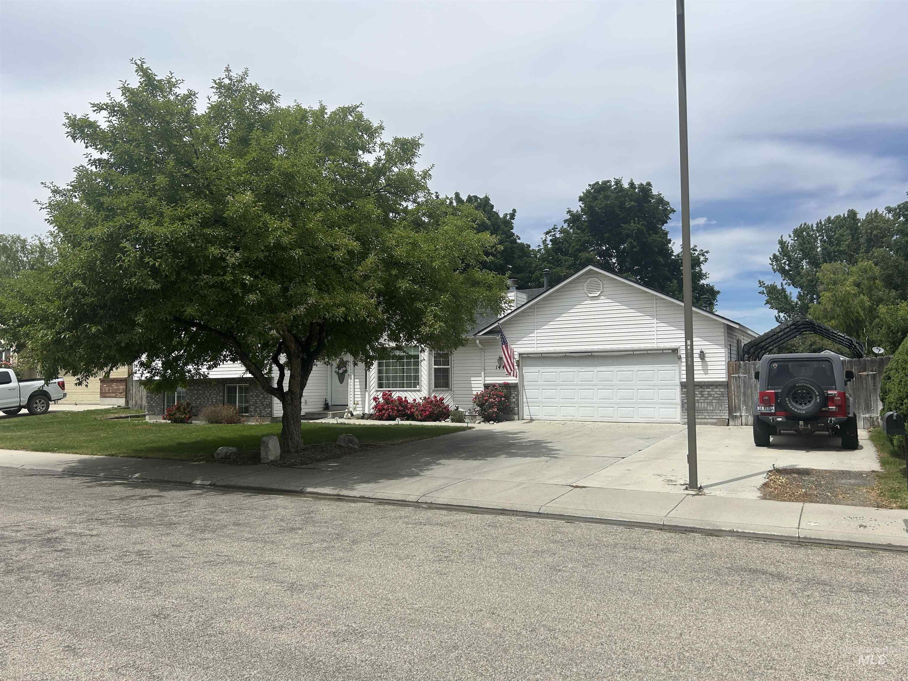 1444 E Doberman, Meridian ID 83642